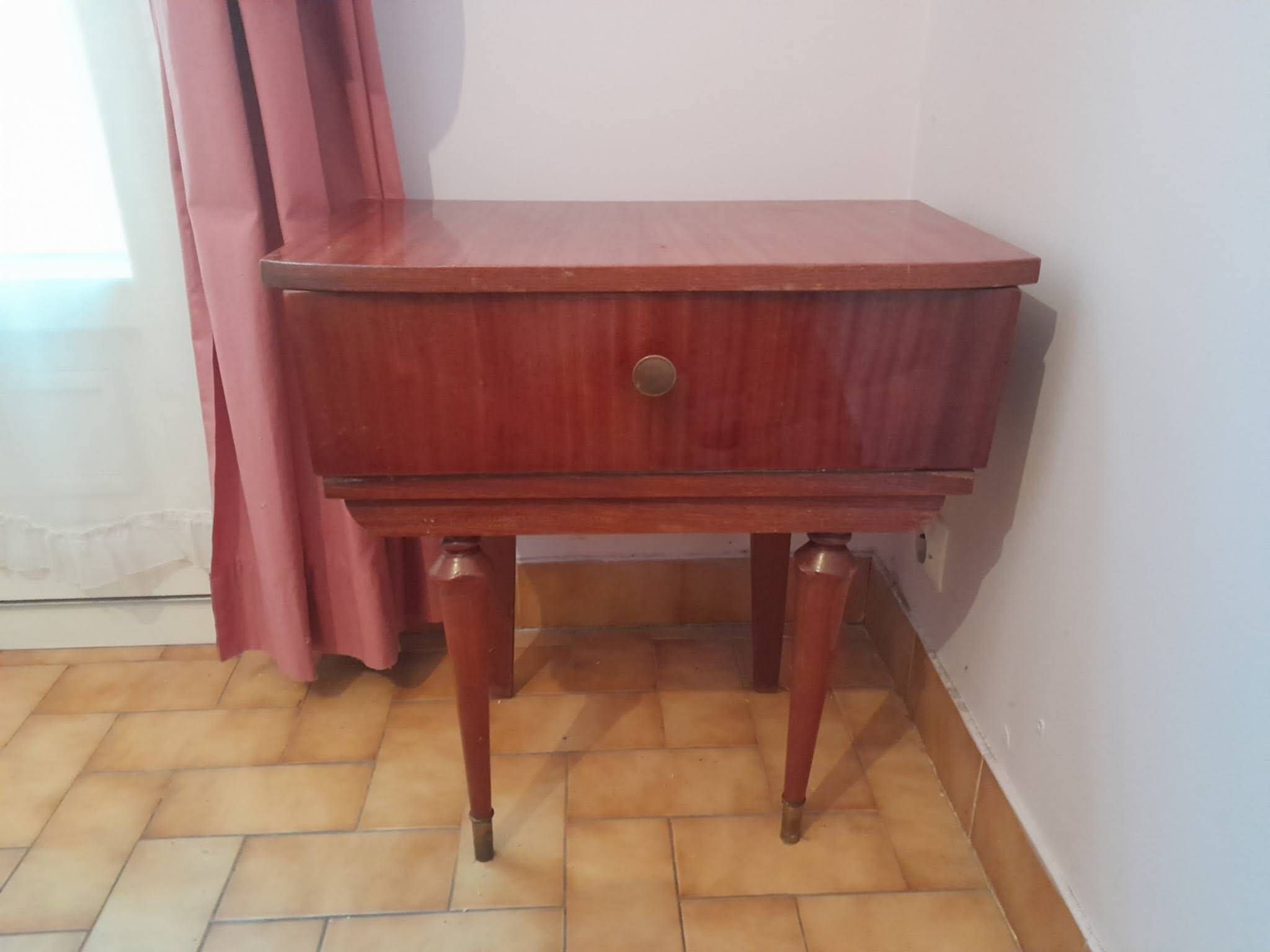 Vintage varnished wooden bedside table – 1950s/60s style
