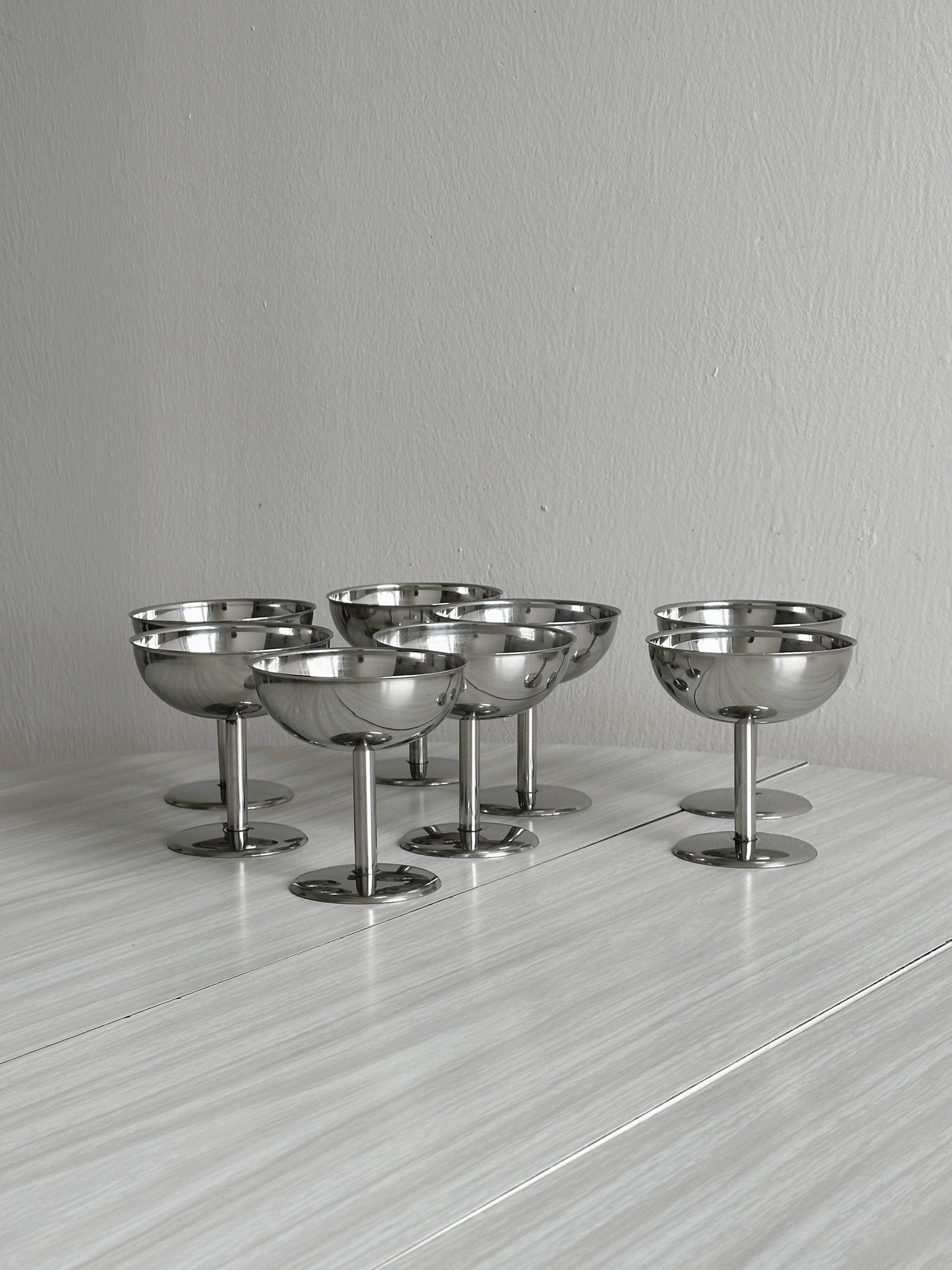 8 stainless steel metal footed bowls