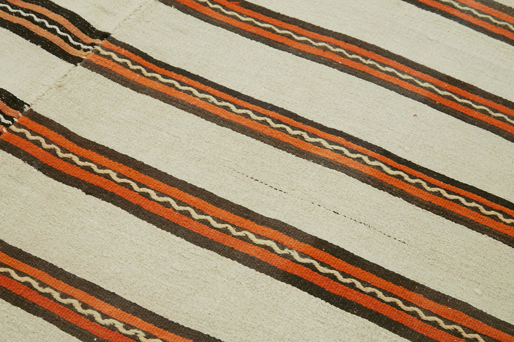 Hand-knotted turkish unique 1970s 185 cm x 347 cm multicolor hemp kilim carpet