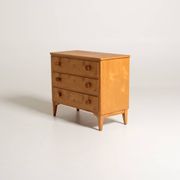Commode en bouleau suédois, années 1940/50.