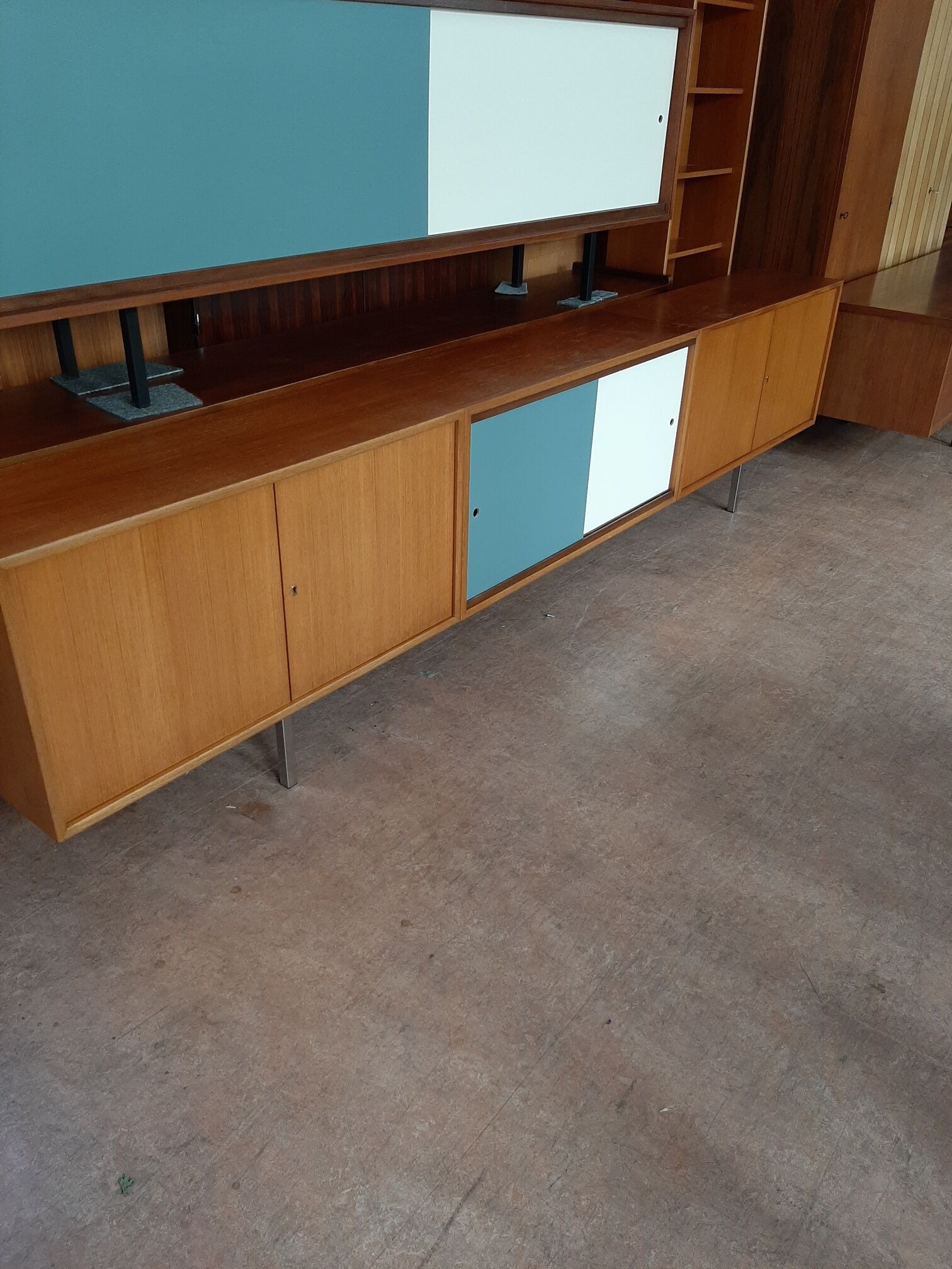 Sideboard in teak, 300cm