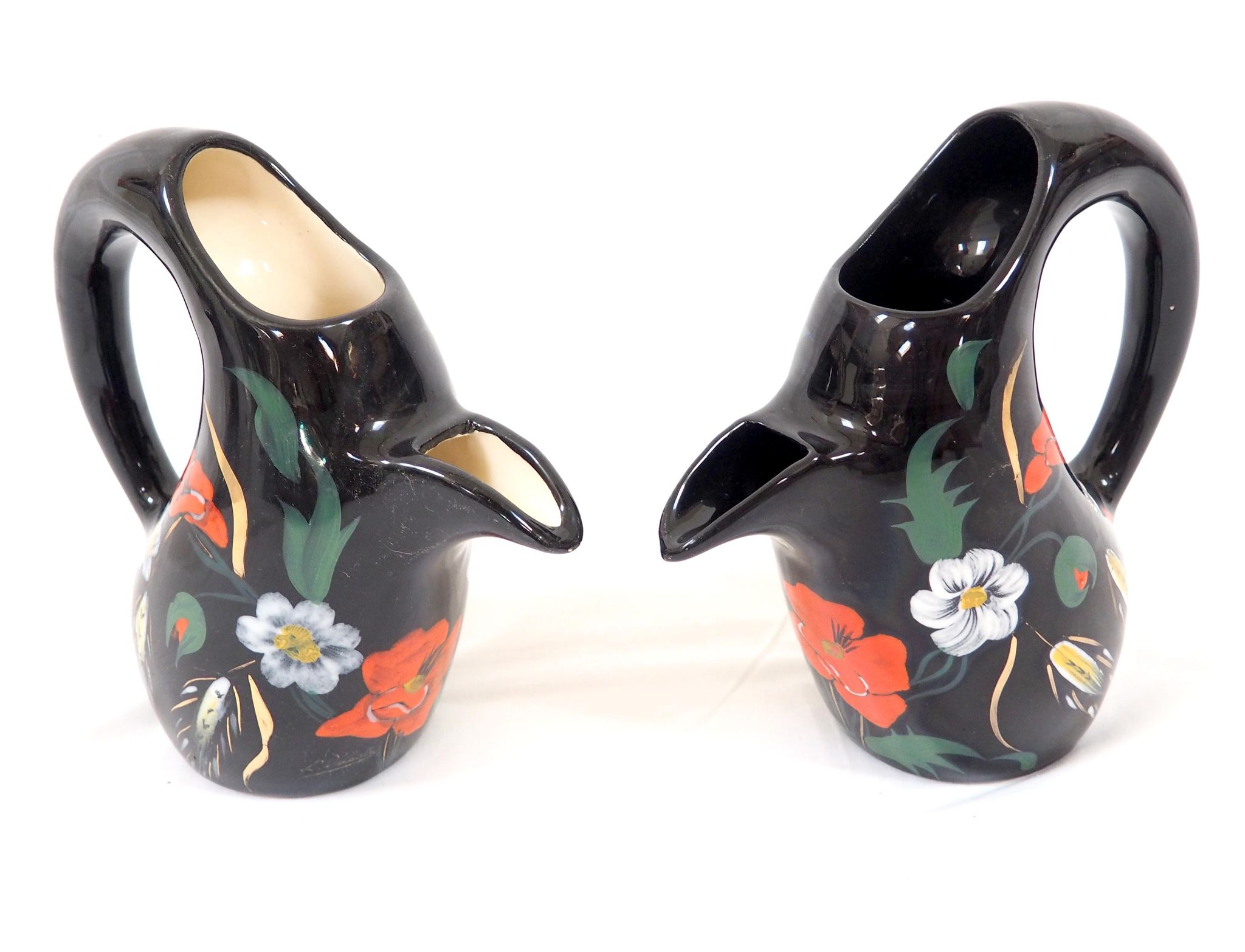 Paire de vases Longwy