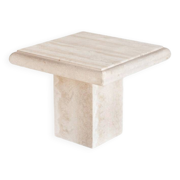 Table basse ou d'appoint vintage. Marbre travertin. Italie, années 80