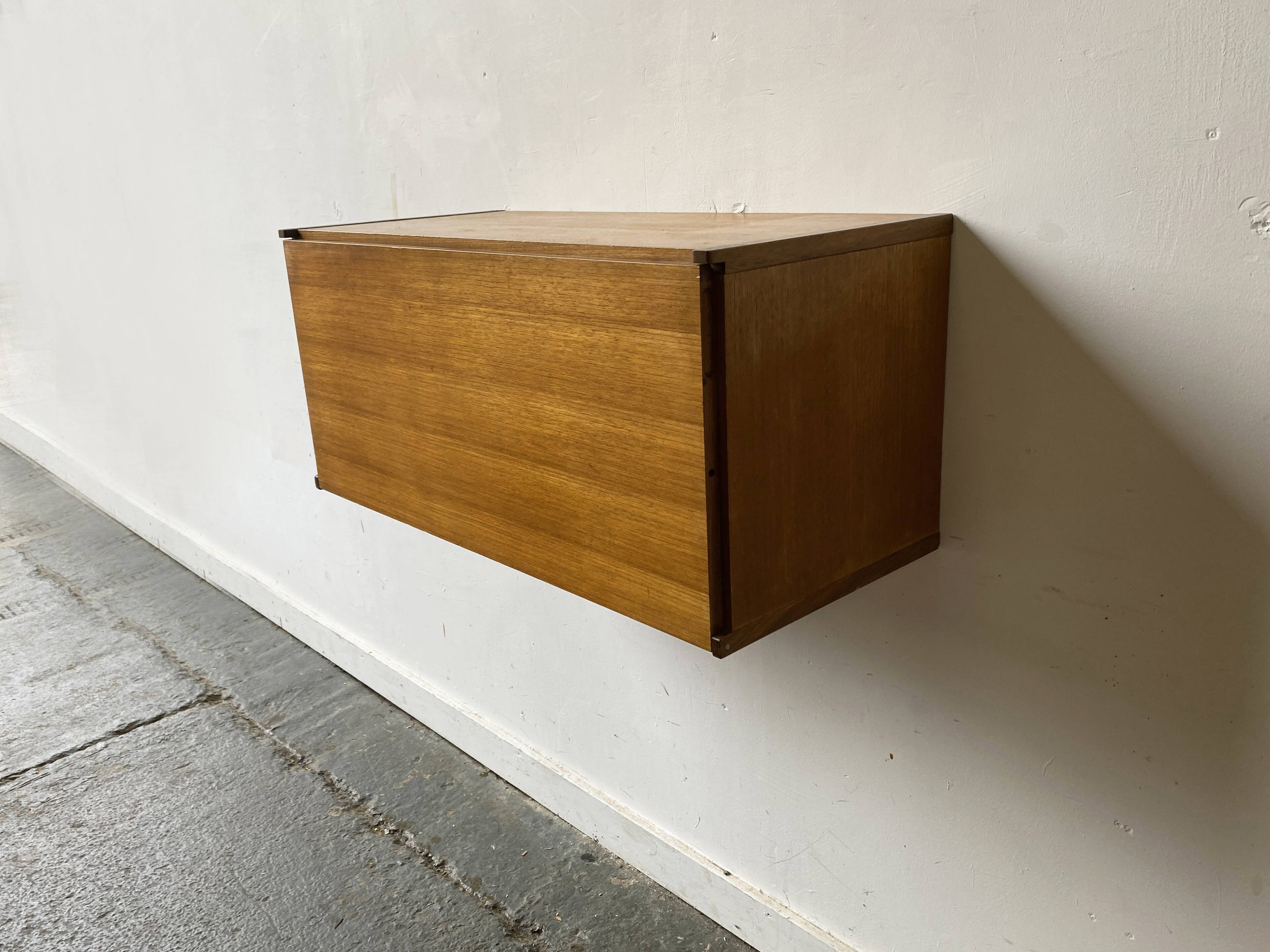 Mid-Century Modern wall mounted desk unit by Beaver and Tapley