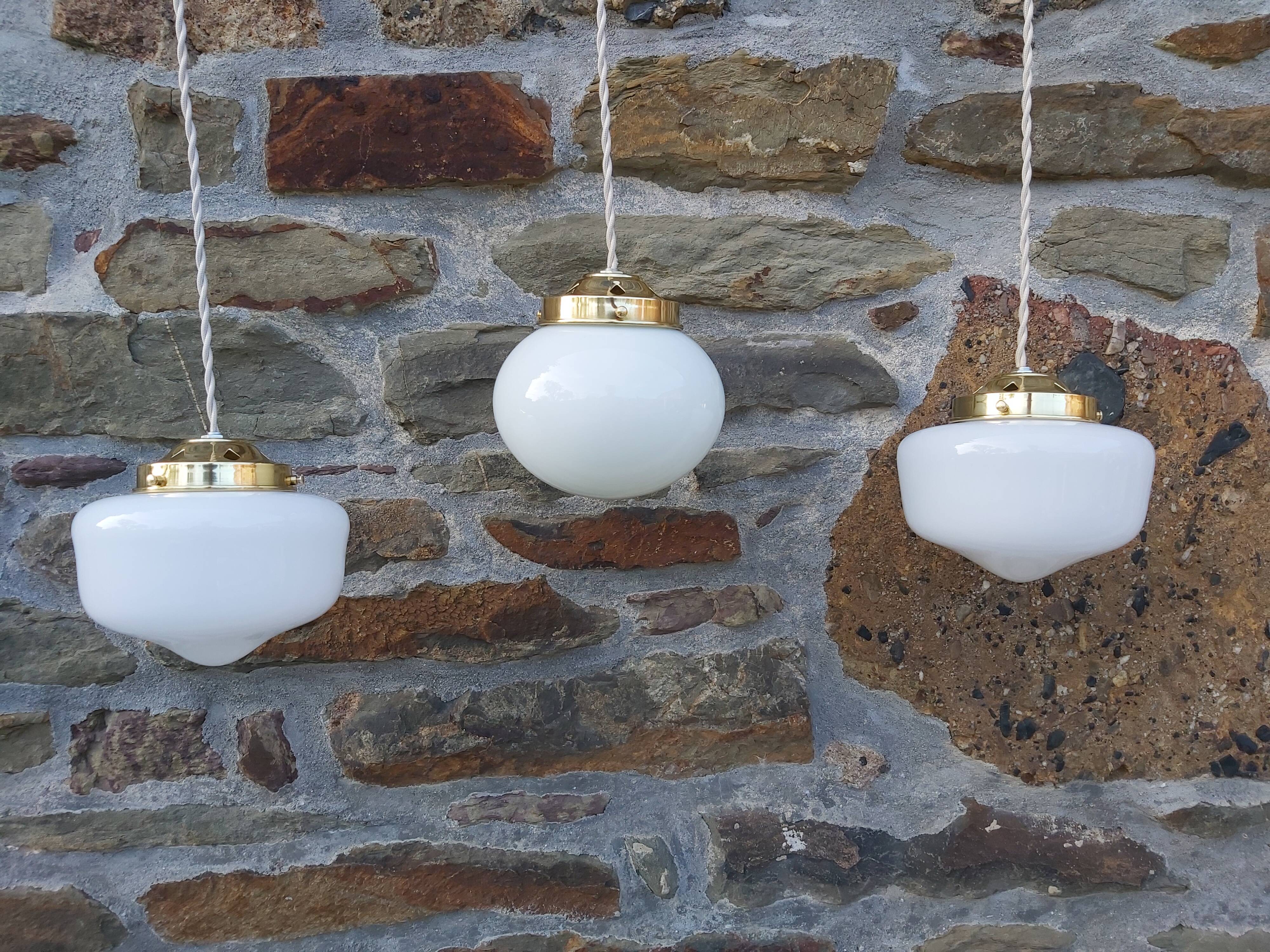 Set of 3 hanging lamps in opaline, Art Deco