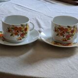 Service petit déjeuner vintage en porcelaine