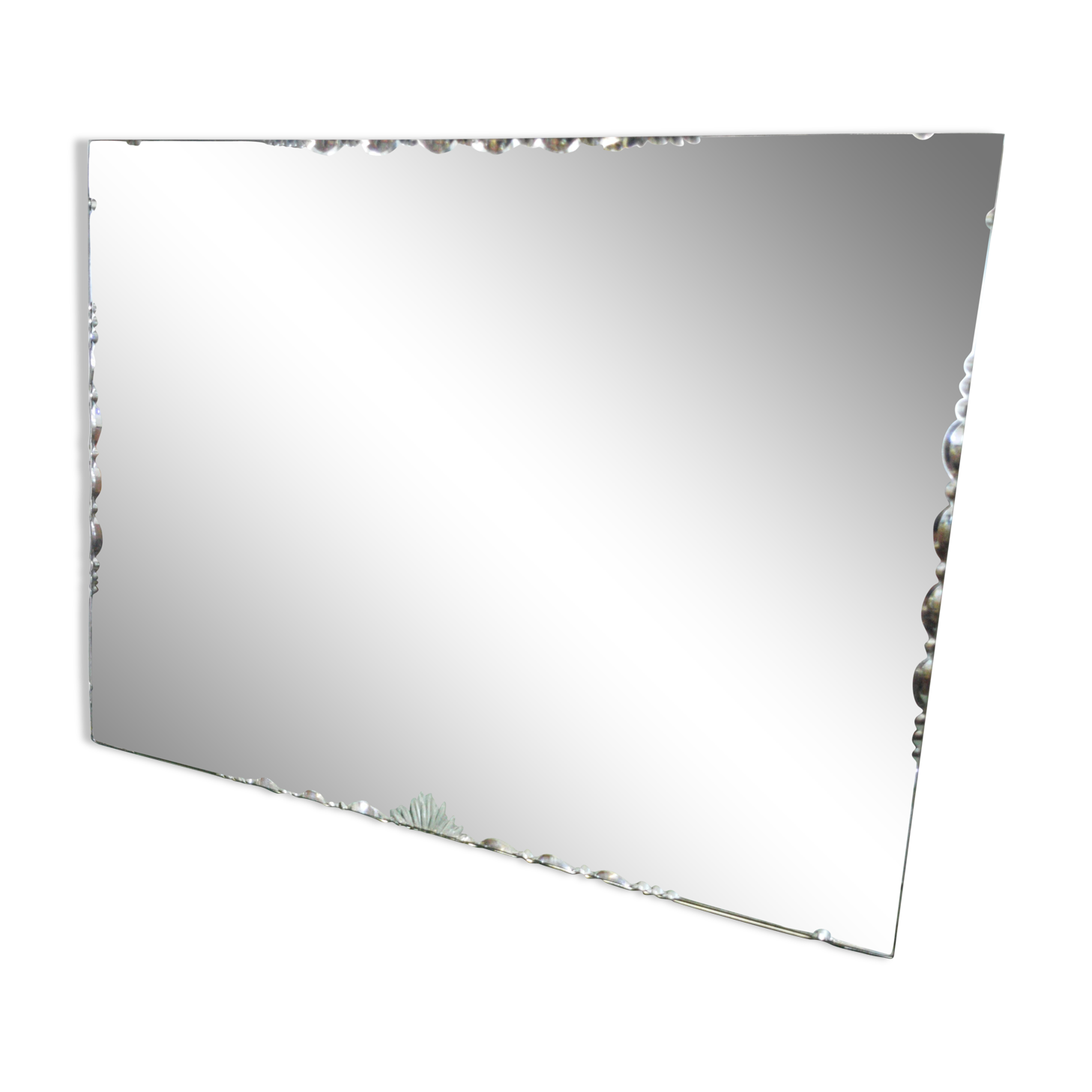 Bevelled mirror - 42x60cm