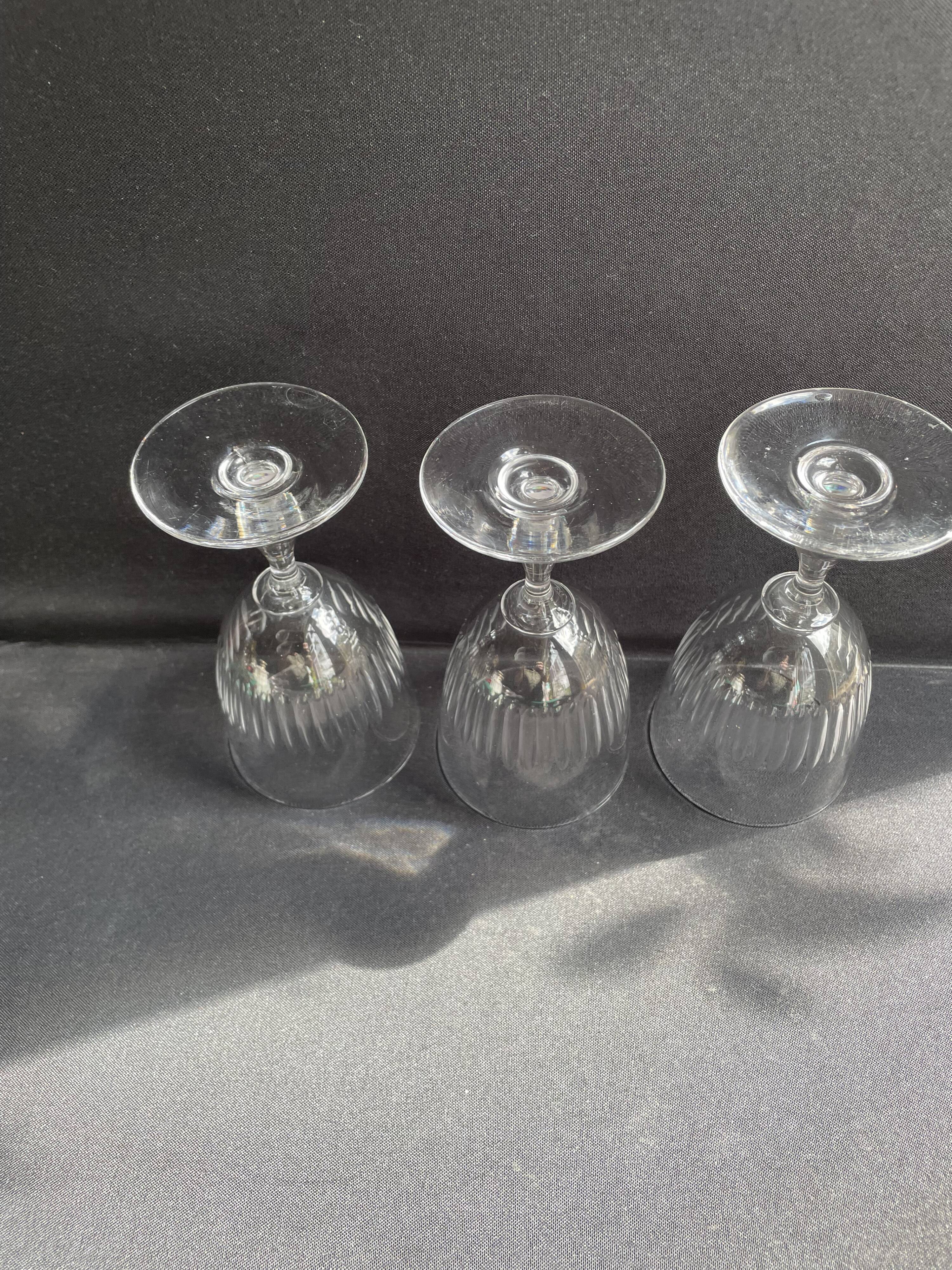 3 Water glasses – Blown and cut crystal