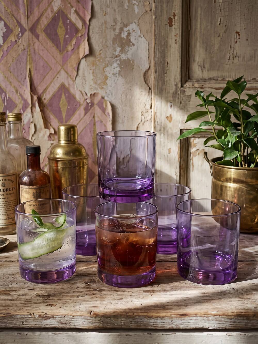 6 amethyst crystal whisky/cocktail glasses, Mid Century design from the 1960s-70s.
