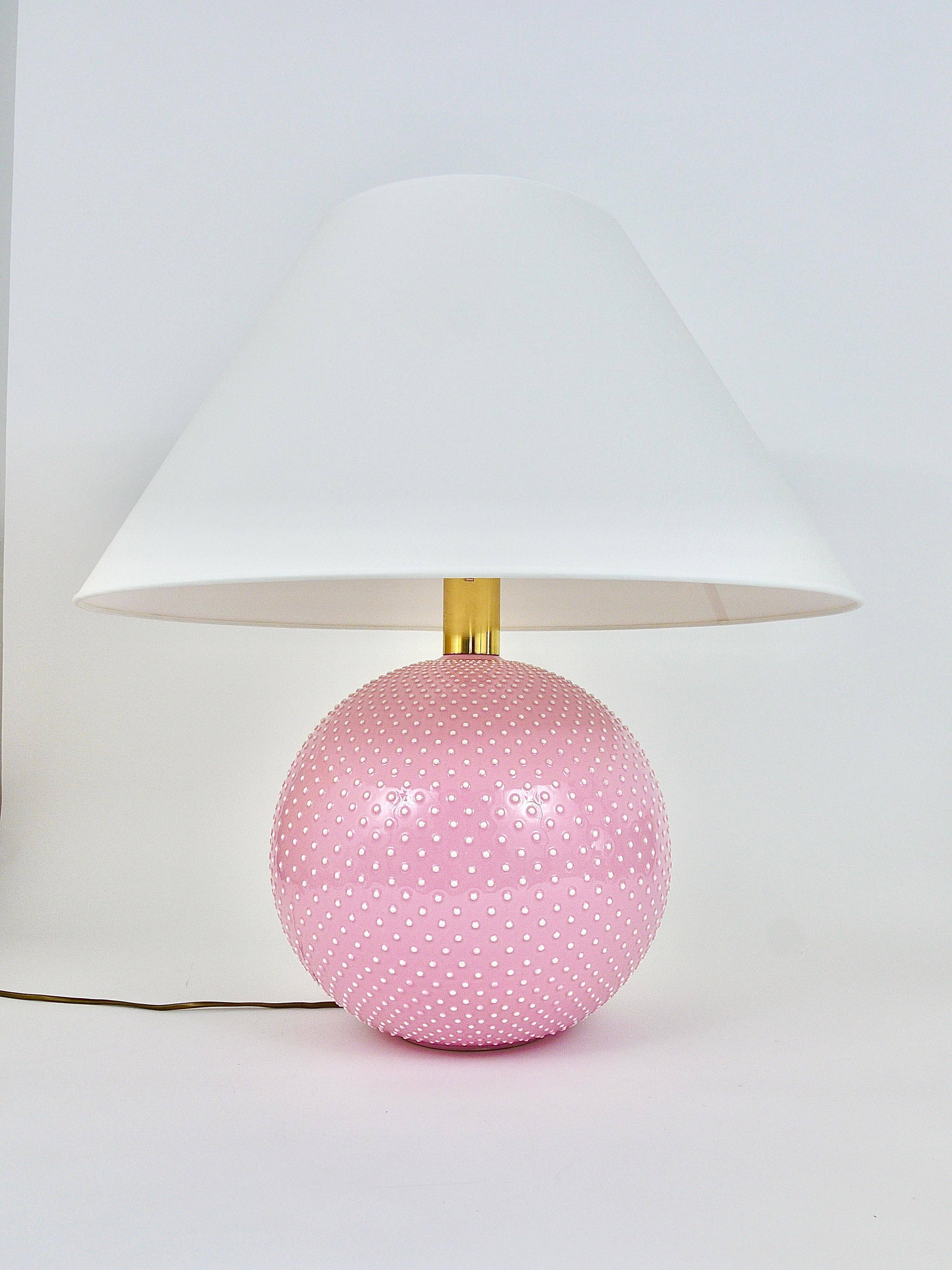 Pastel pink polka dot spherical table lamp, ceramic, brass, Studio Paf Milano, 1970.
