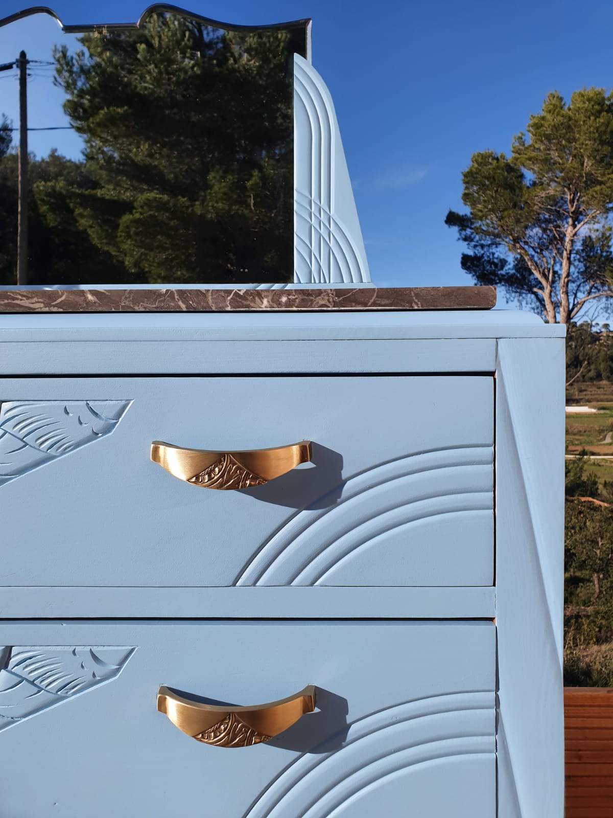 Vintage art deco chest of drawers