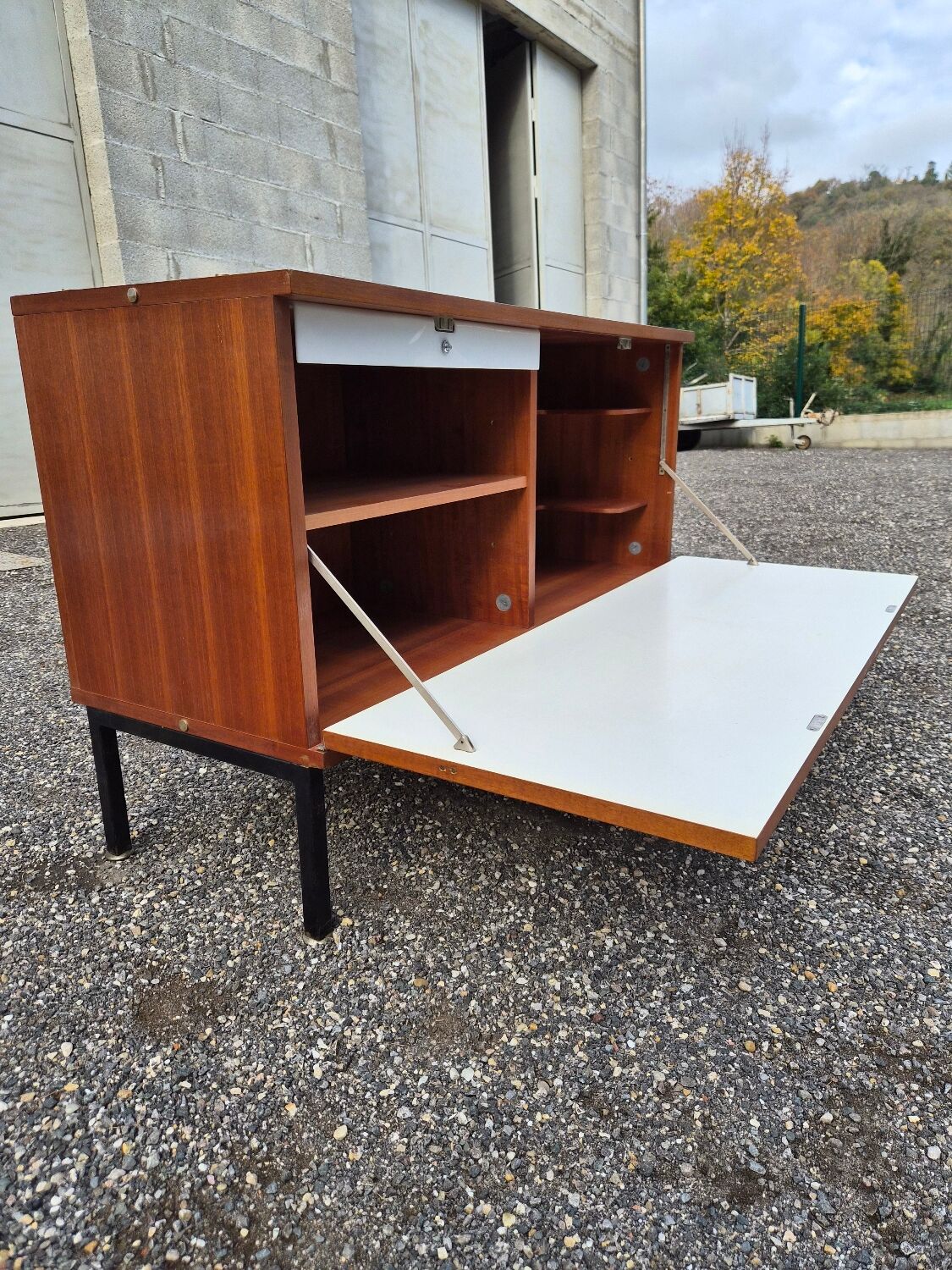 Buffet bar enfilade moderniste Paolozzi Monopoly vintage années 60