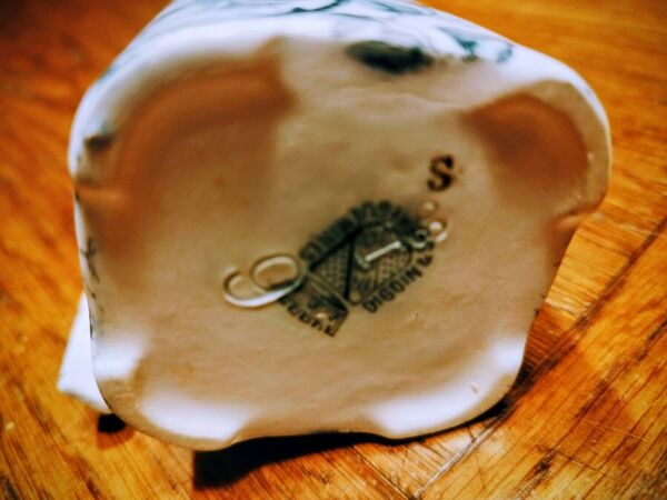 Petit pot lait crémier SARREGUEMINES Décor Favori