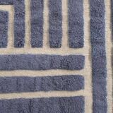 Handmade pure wool rug, size 140 x 260 cm.