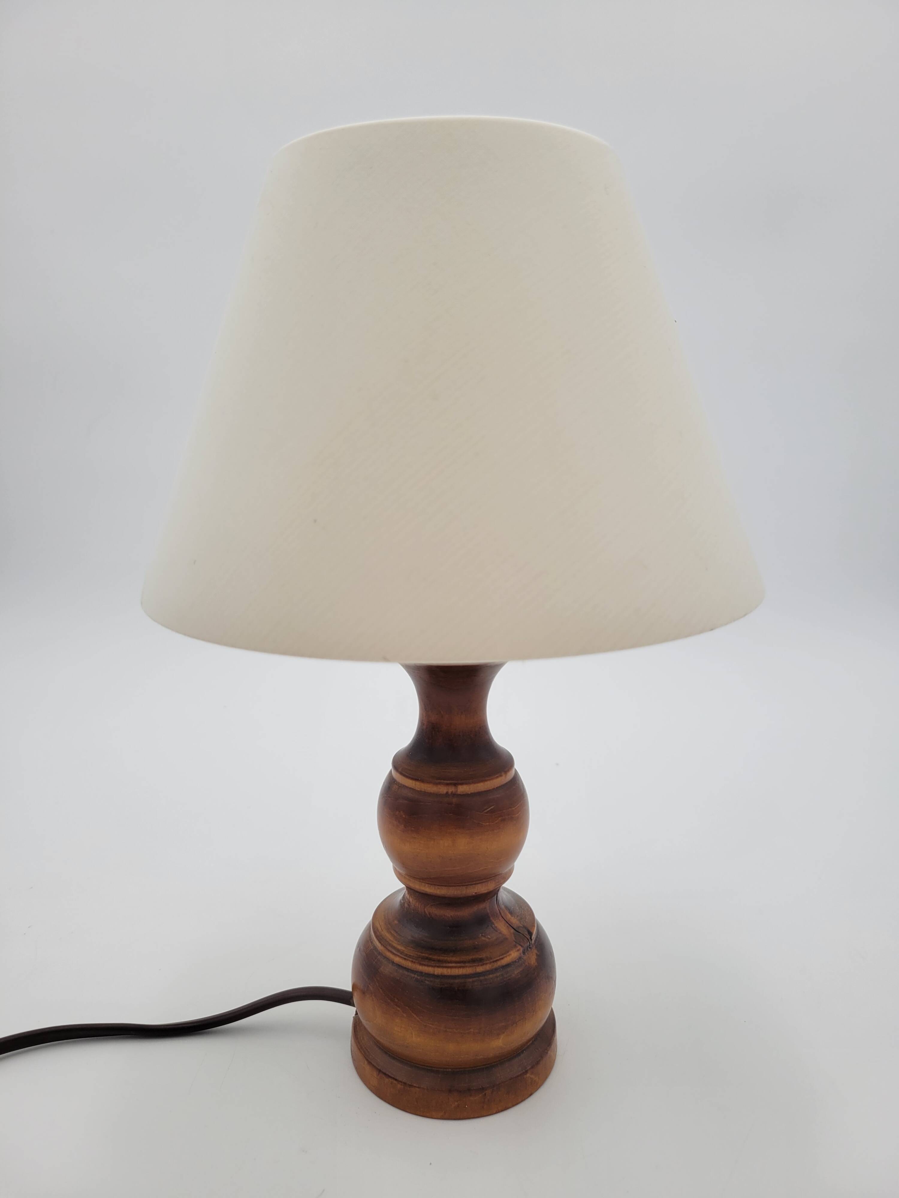 Pair of turned wooden bedside lamps