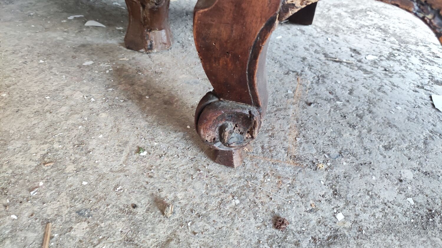 Sideboard 2 doors 3 drawers walnut