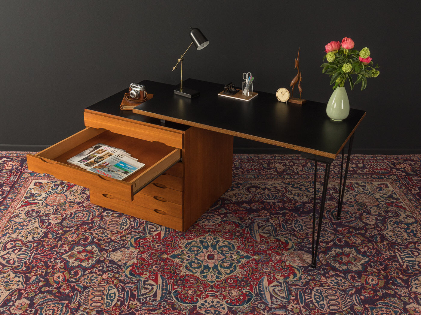 Bureau des années 1960