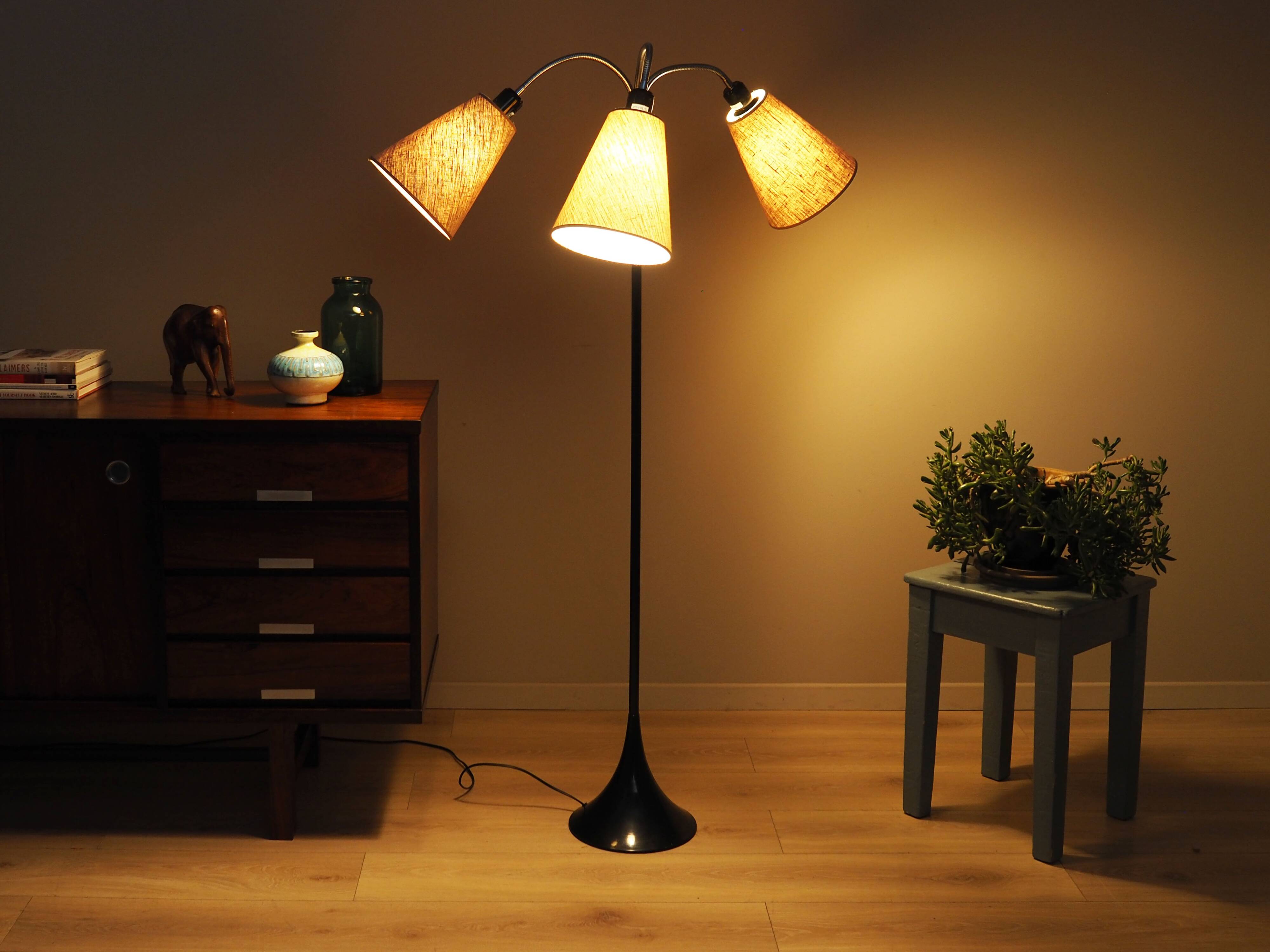 Floor lamp, Danish design, 1970s, production: Denmark