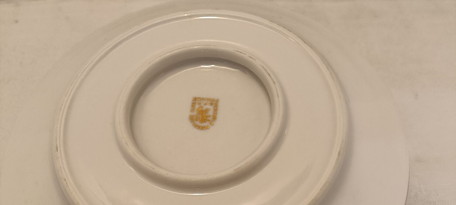 Saucière ancienne porcelaine "sfp France "