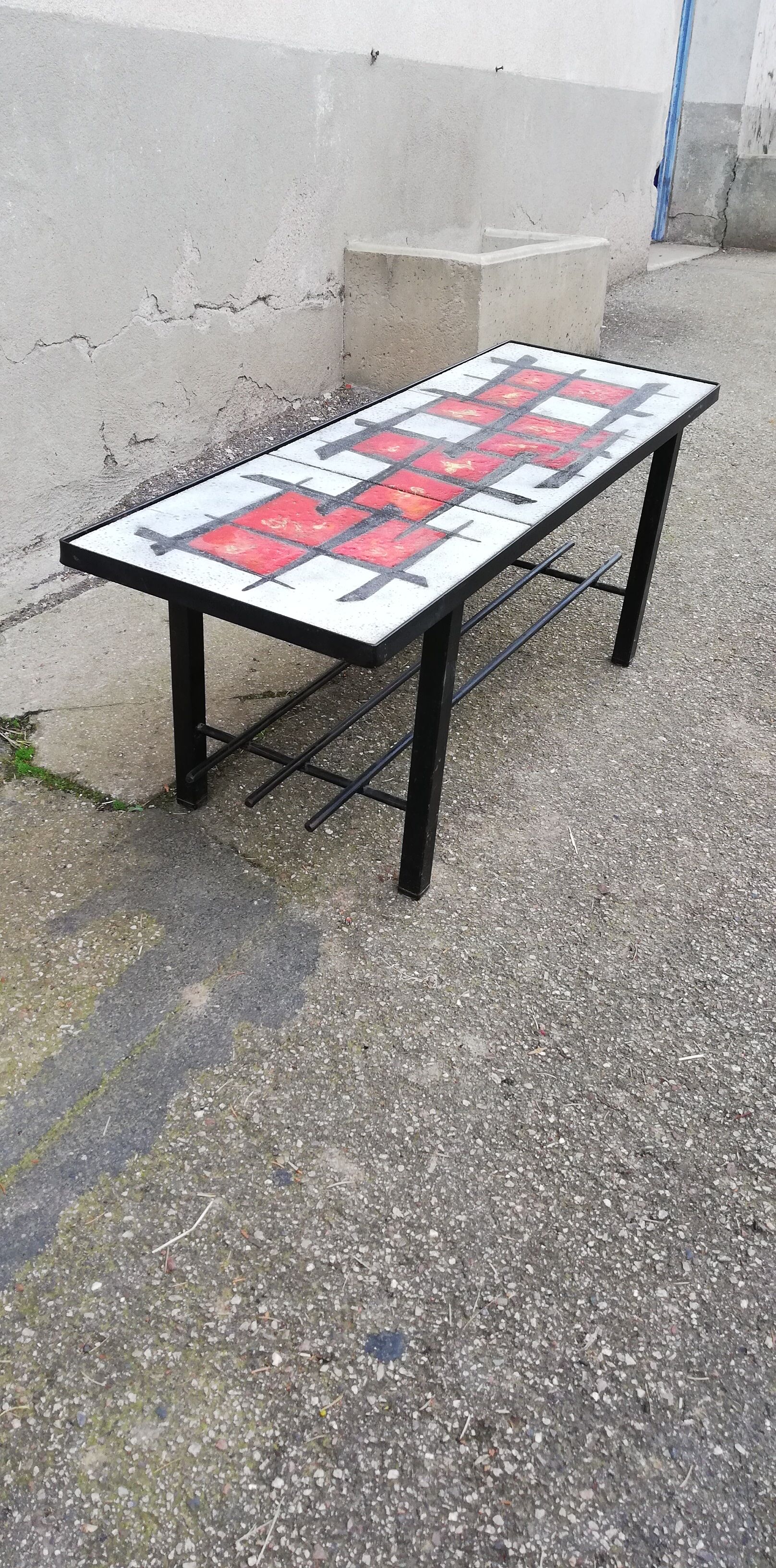 Vintage coffee table metal and lava stone