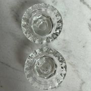 Lot de 2 bougeoirs en verre moulé