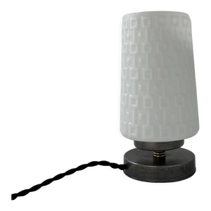 lampe à poser en opaline