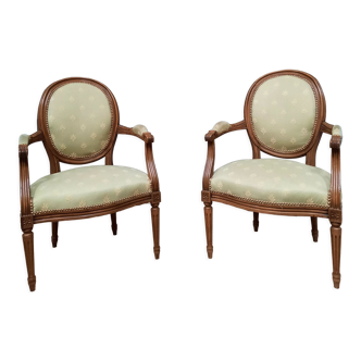 Paire de fauteuil style Louis XVI