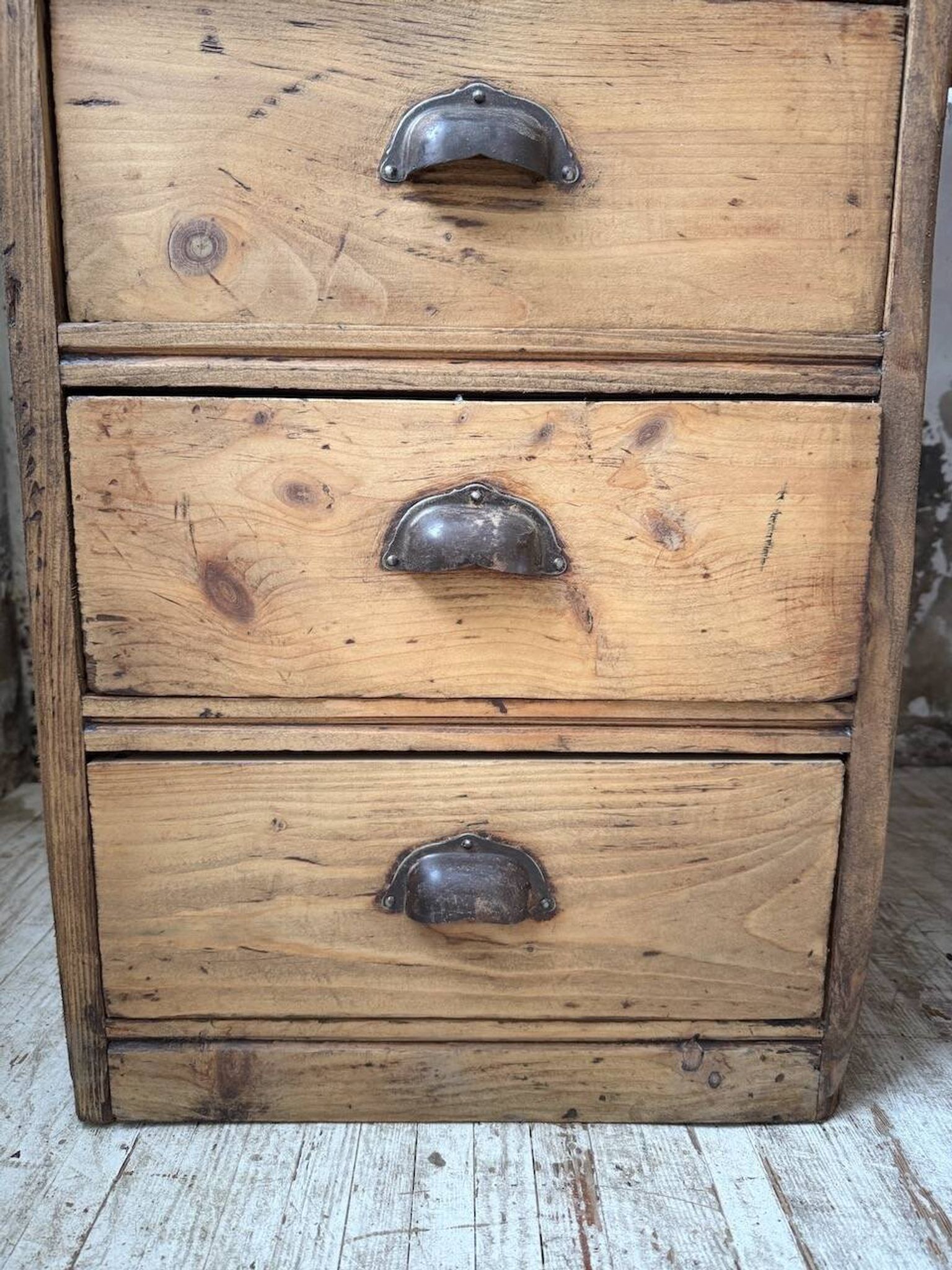 Bureau pin meuble atelier 1950