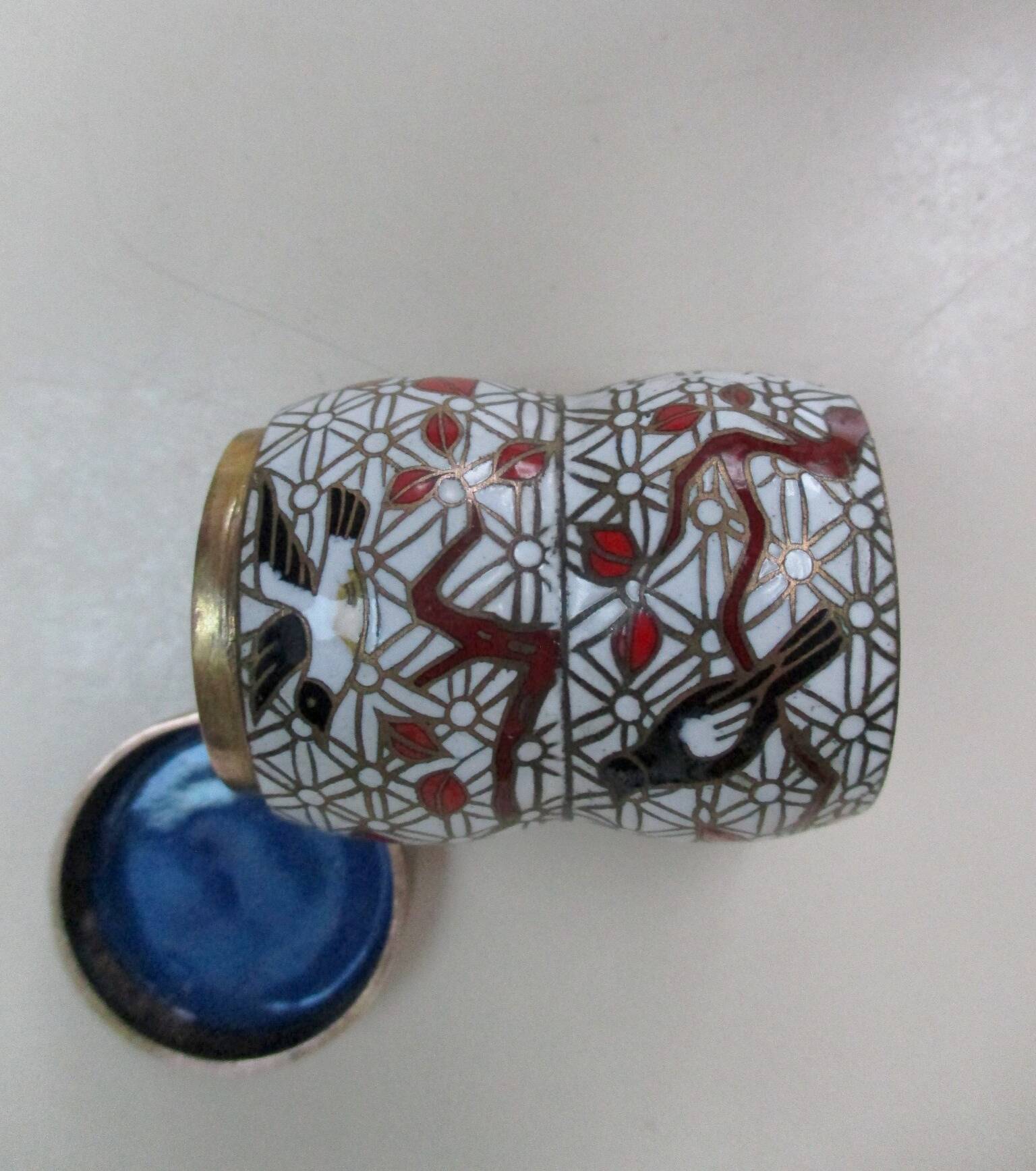 Tall cloisonné enamel box decorated with birds