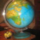 Mappe monde lumineuse