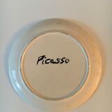 Picasso's 1960s bird plate