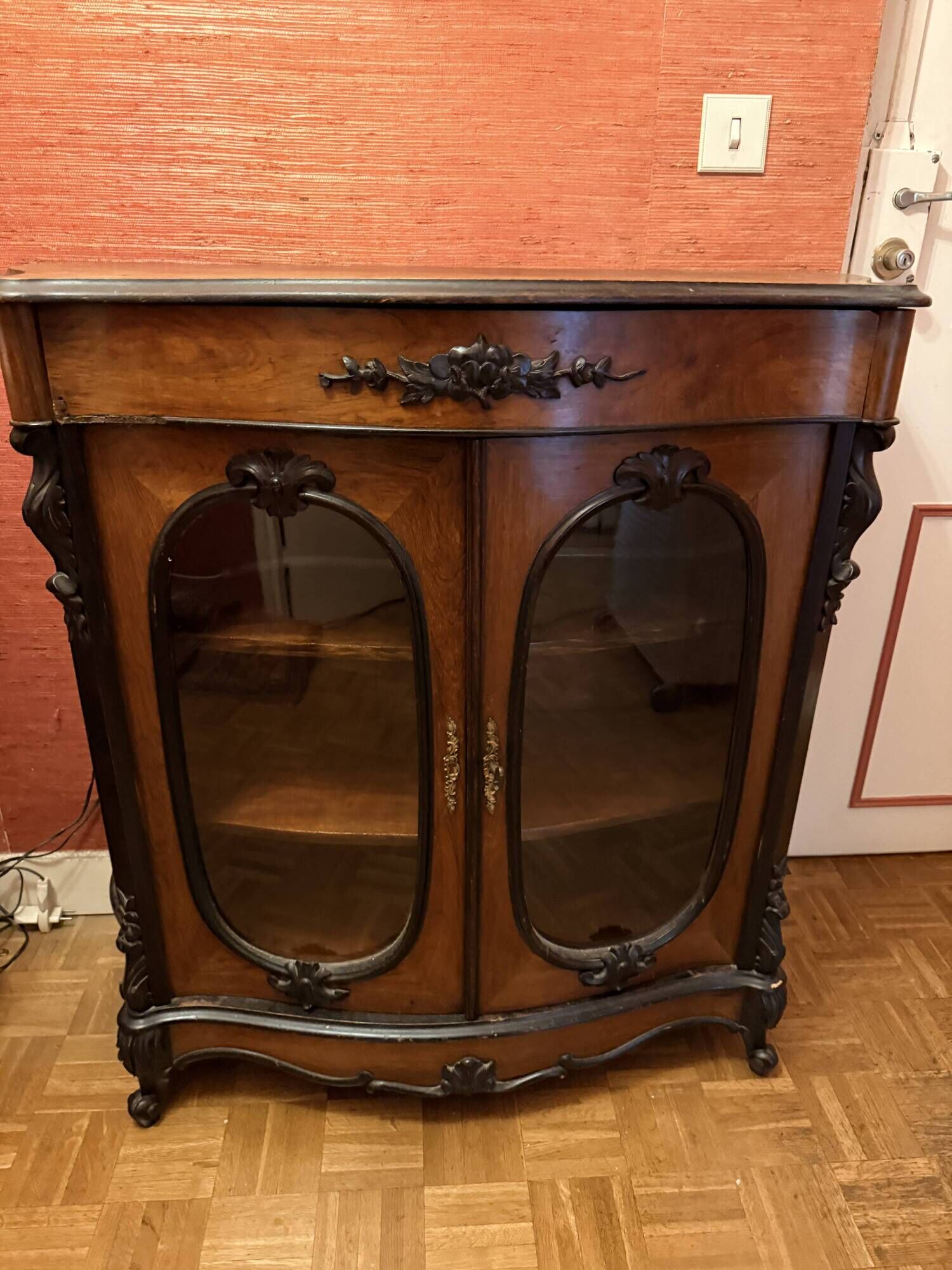 Display cabinet, low bookshelf from the Napoleonic III period.
