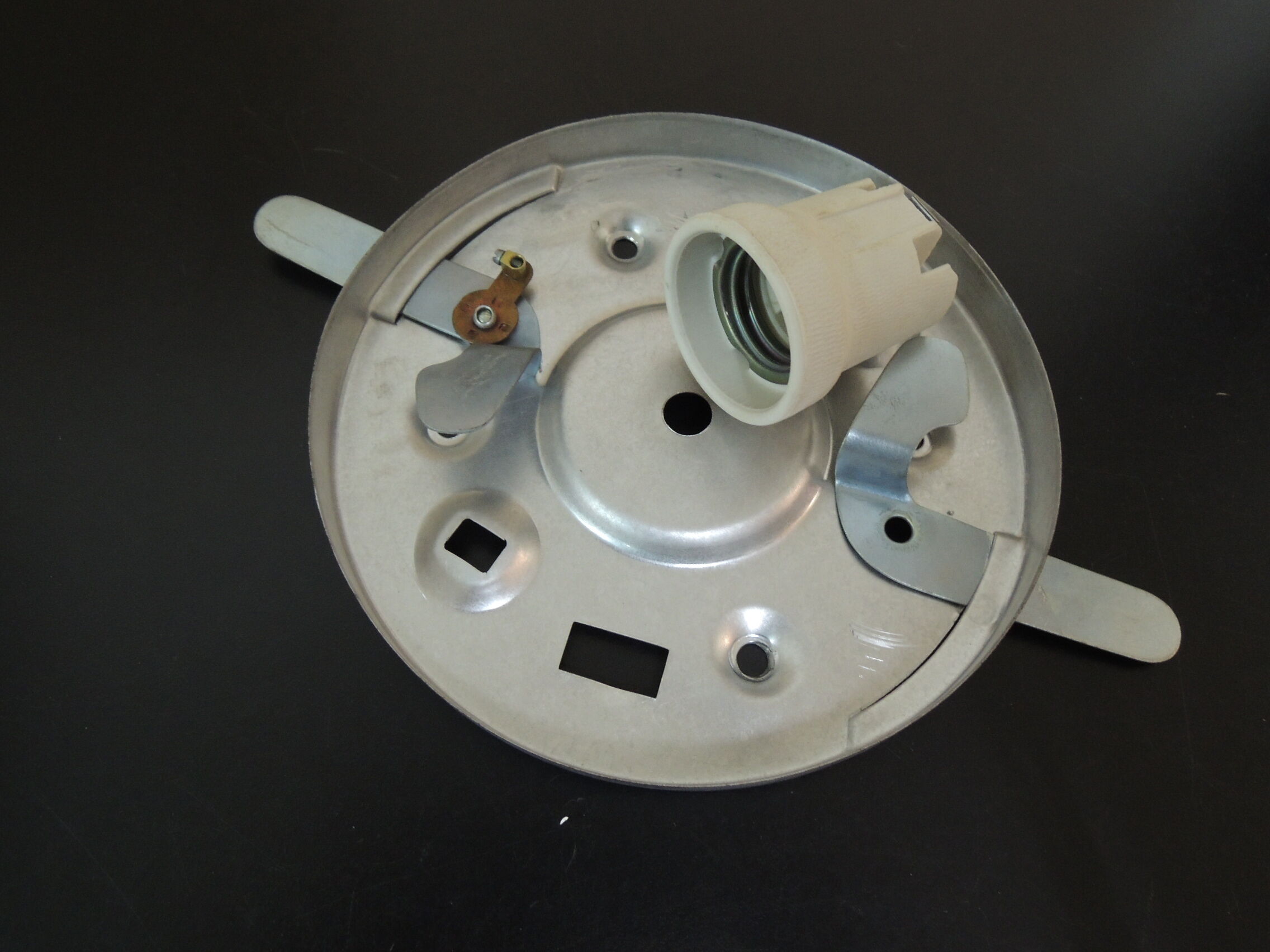 Plafonnier cylindrique en oplaine