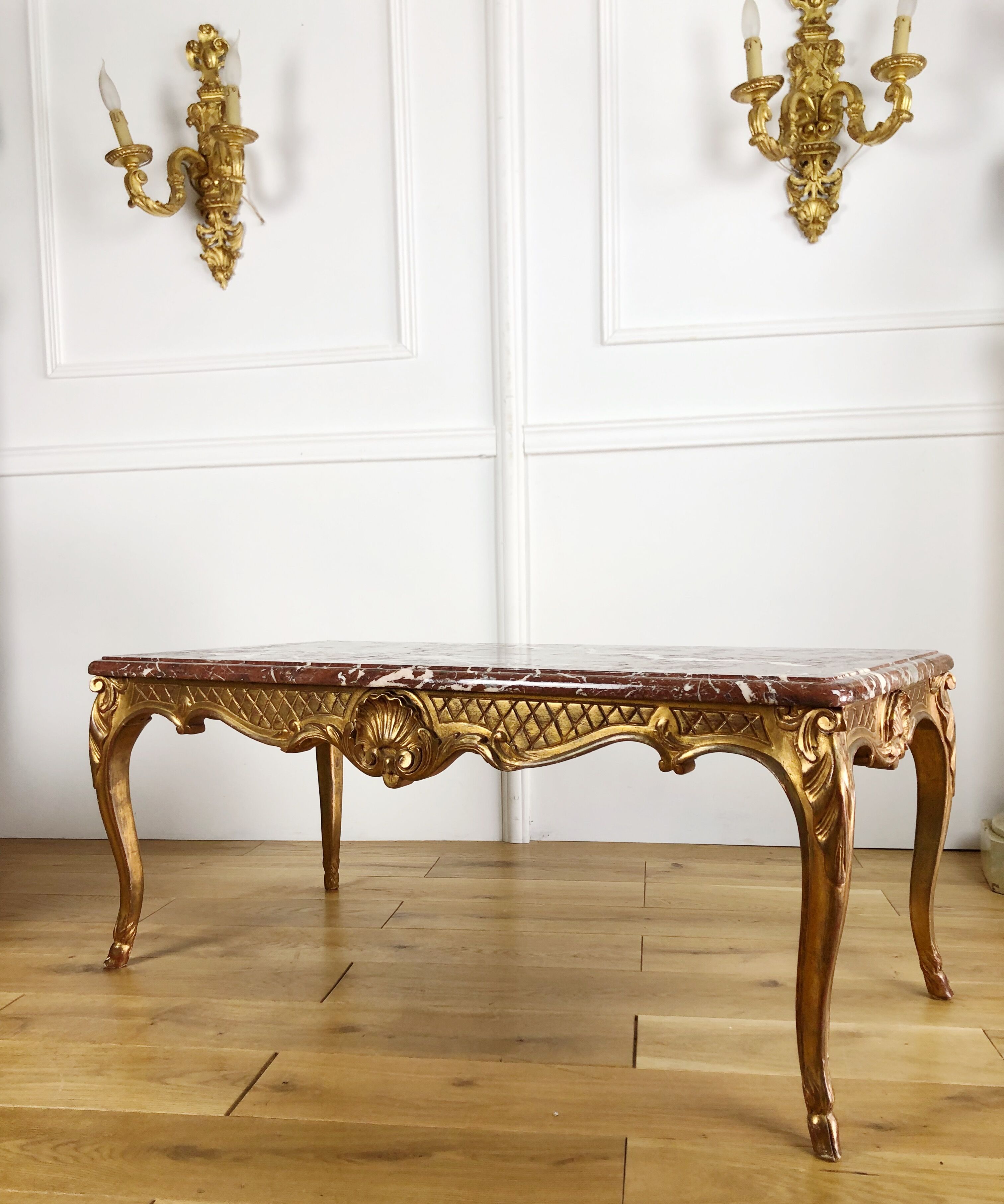 Low table of Style Louis XV gold wooden / marble top