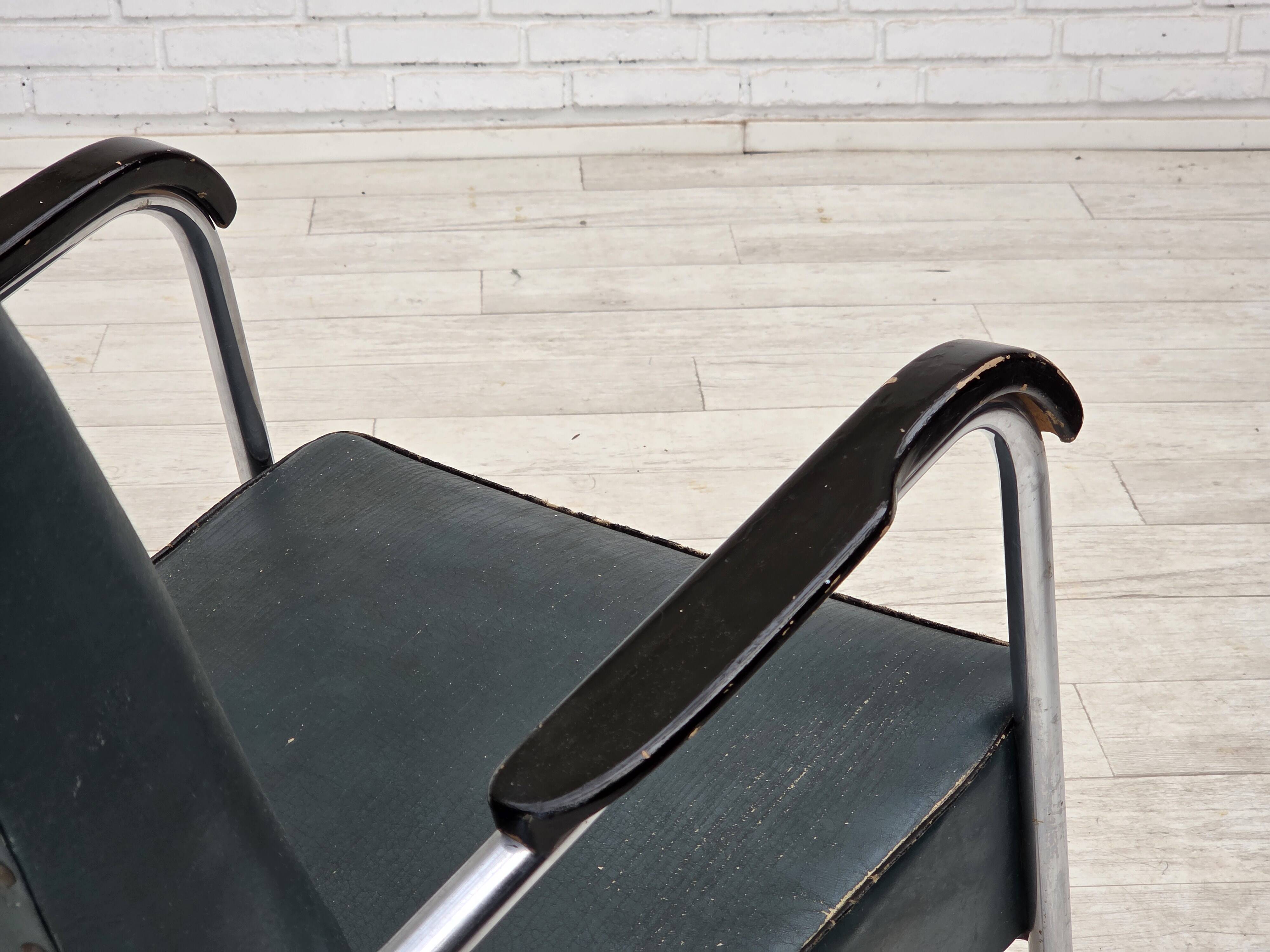 1950s, Scandinavian armchair in Bauhaus style, original condition.