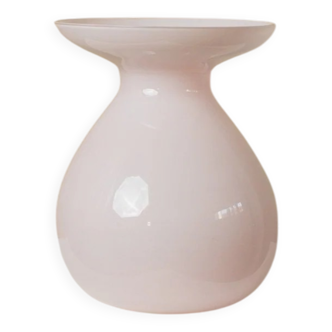 Pink opalescent glass vase by Ikea (2000s) designed by Barbro Wesslander & Pia Amsell