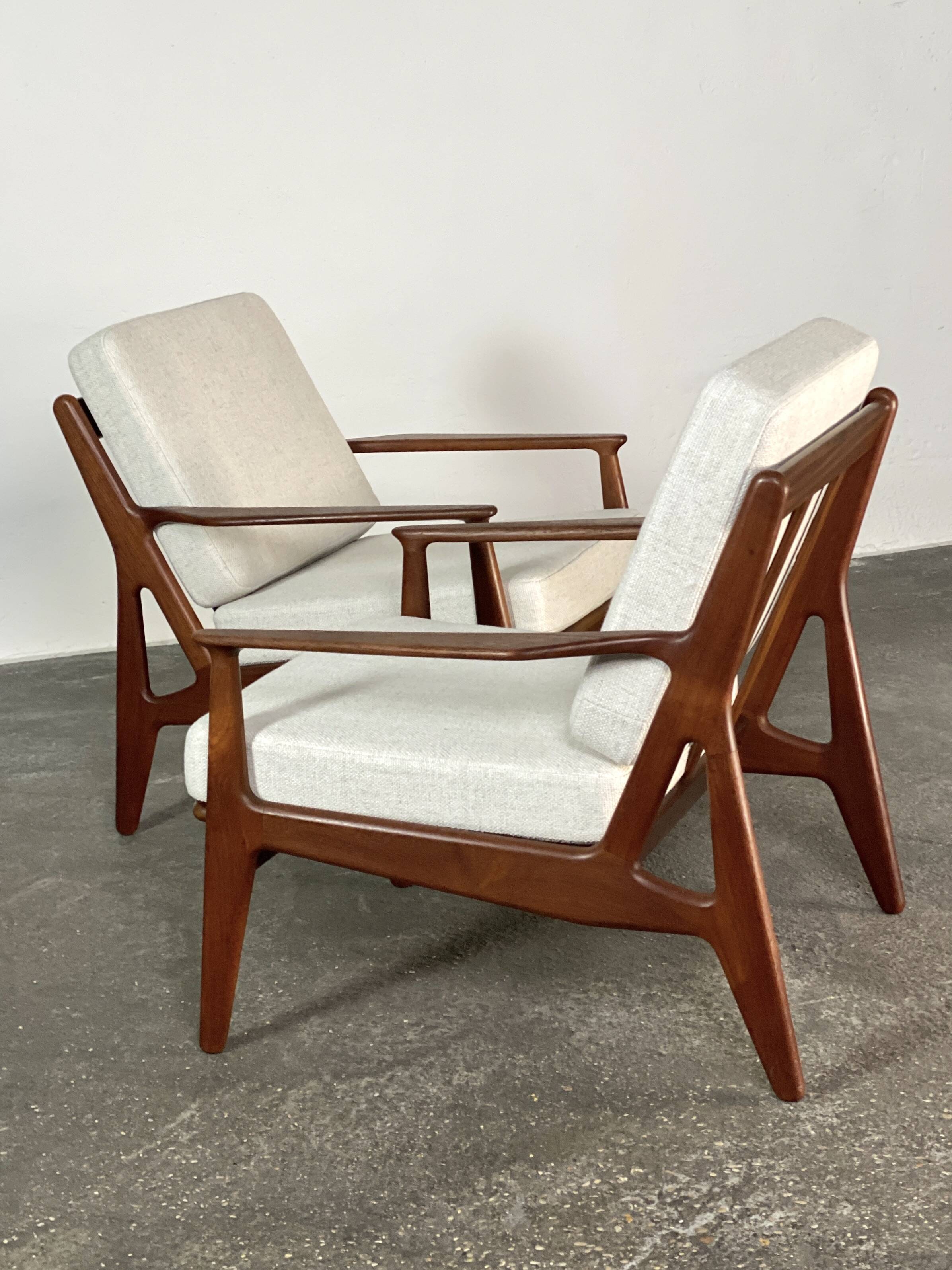 Paire de fauteuils scandinaves,  Arne Vodder – Modèle n°6 – Teck – Danemark