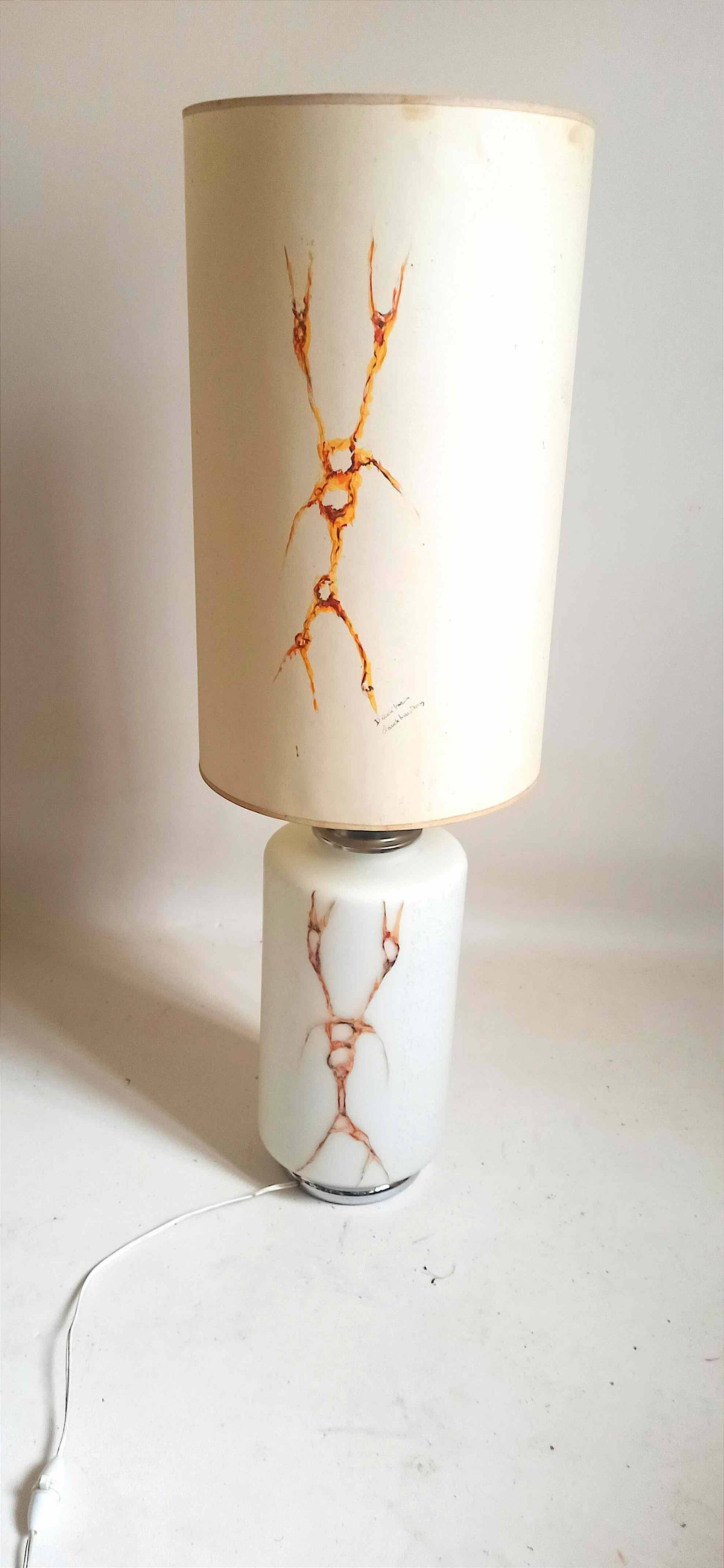 Lampe de sol double éclairage opaline blanche effet givré marbrures brunes Hauteur 95 cm