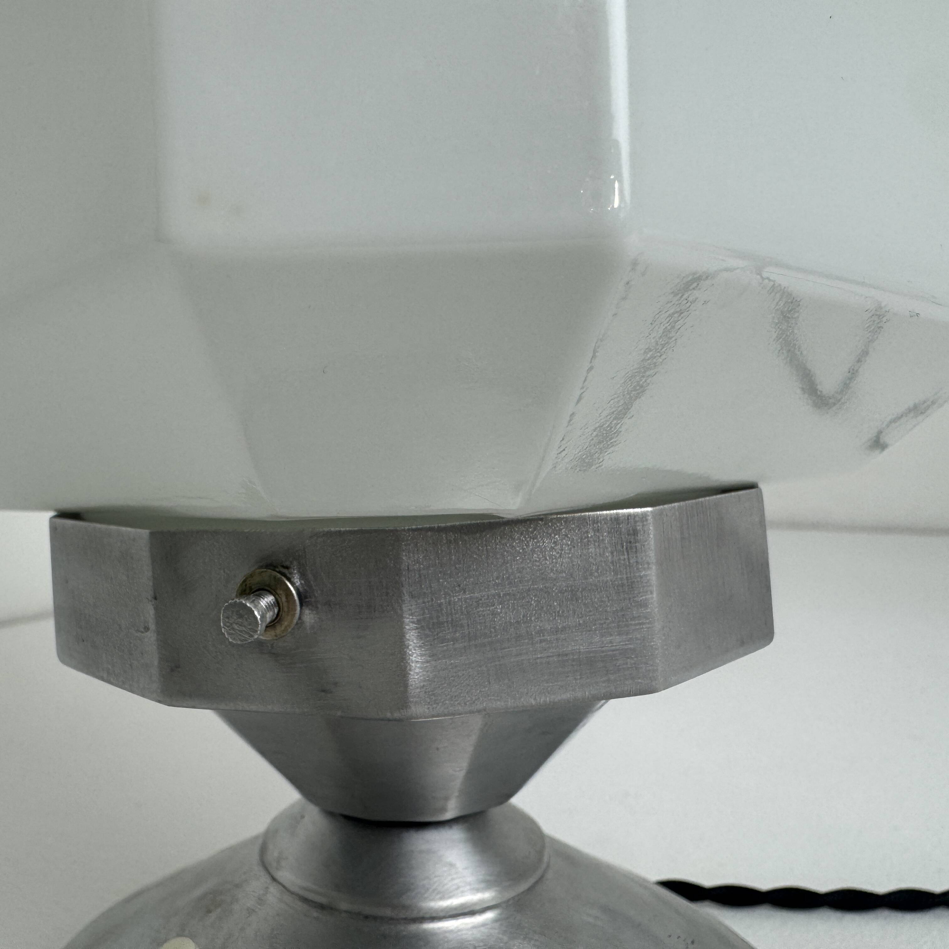 Ancienne petite lampe a poser art-deco vintage