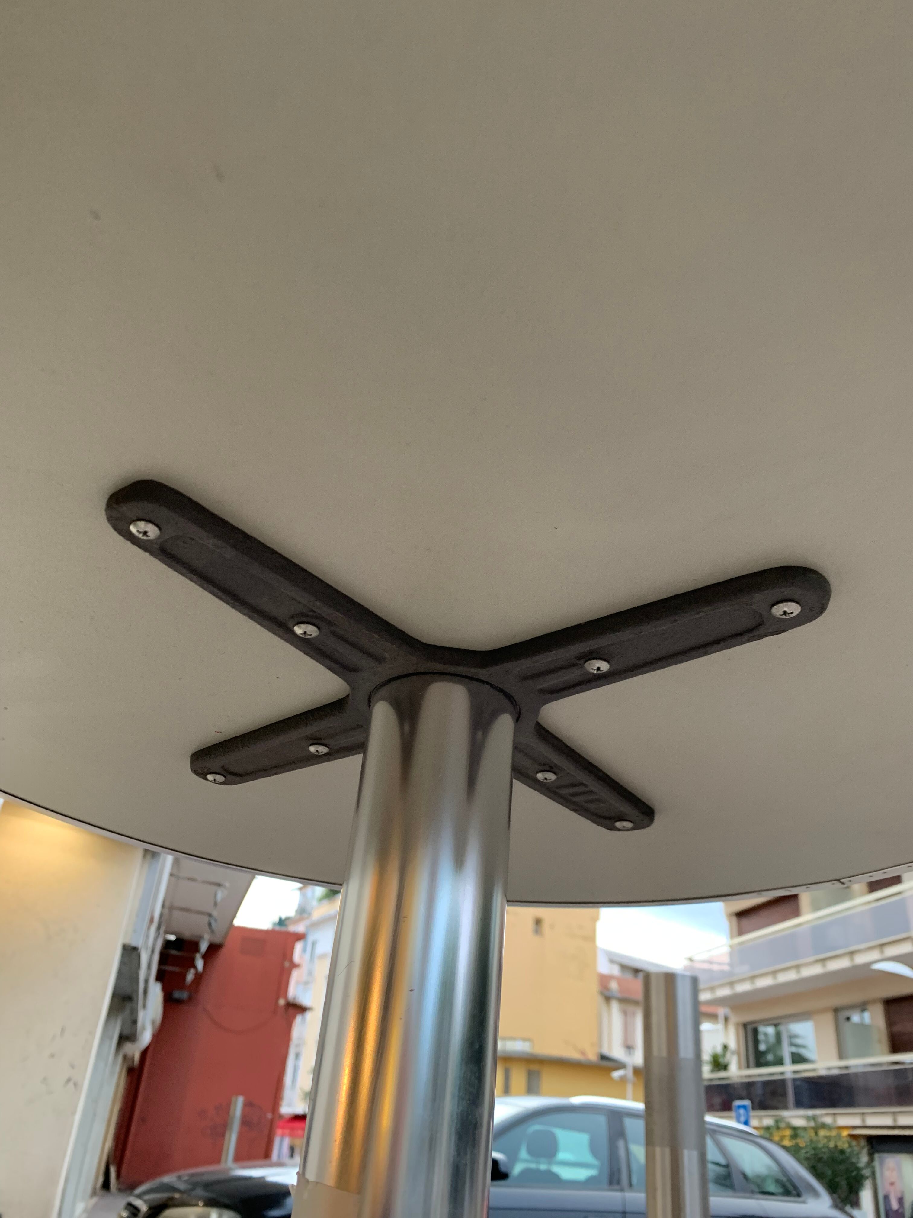 Aluminium bistro table