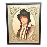 Ancien portrait jeune femme aux nattes et chapeau vers 1930