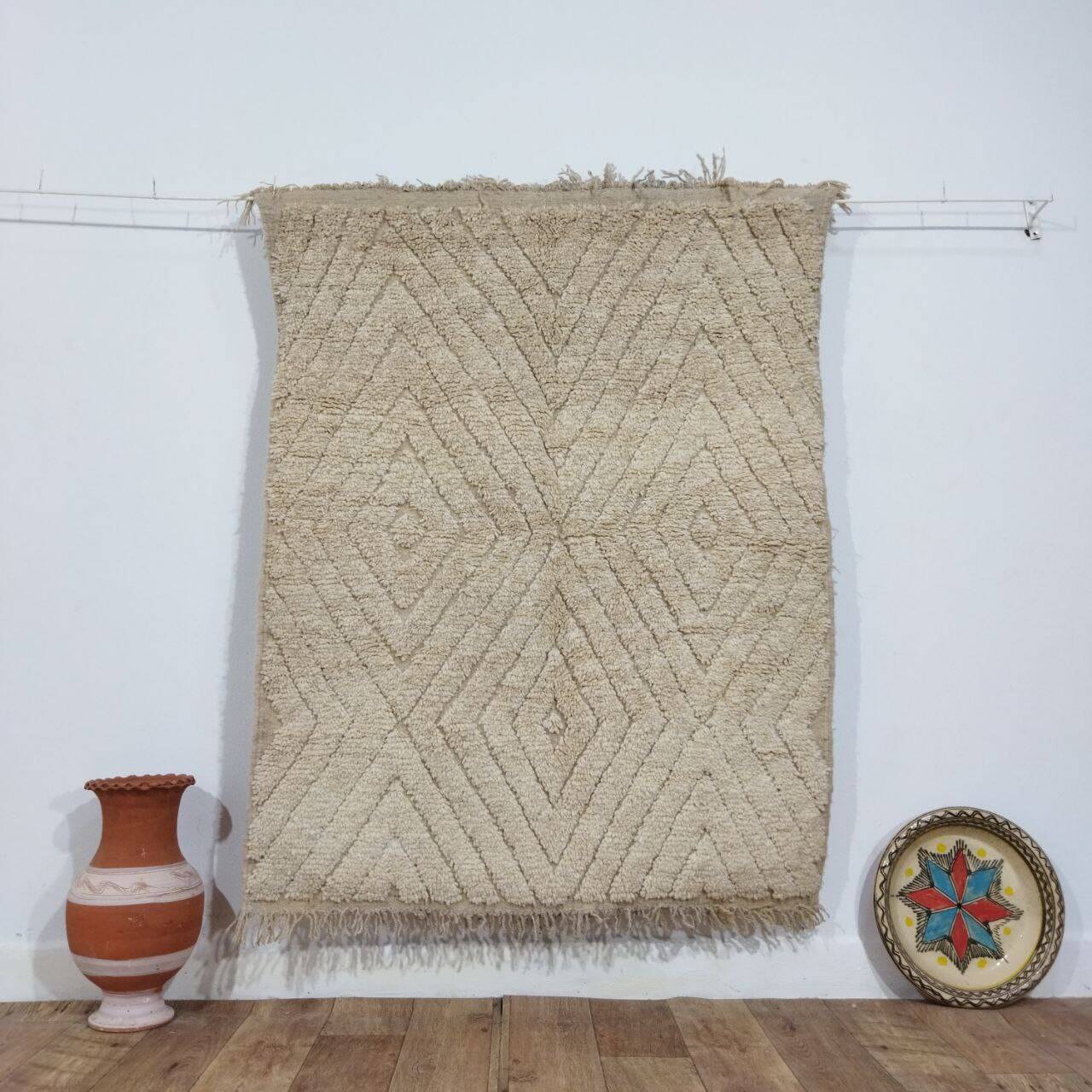 Handmade Moroccan Berber rug 155 X 124 CM