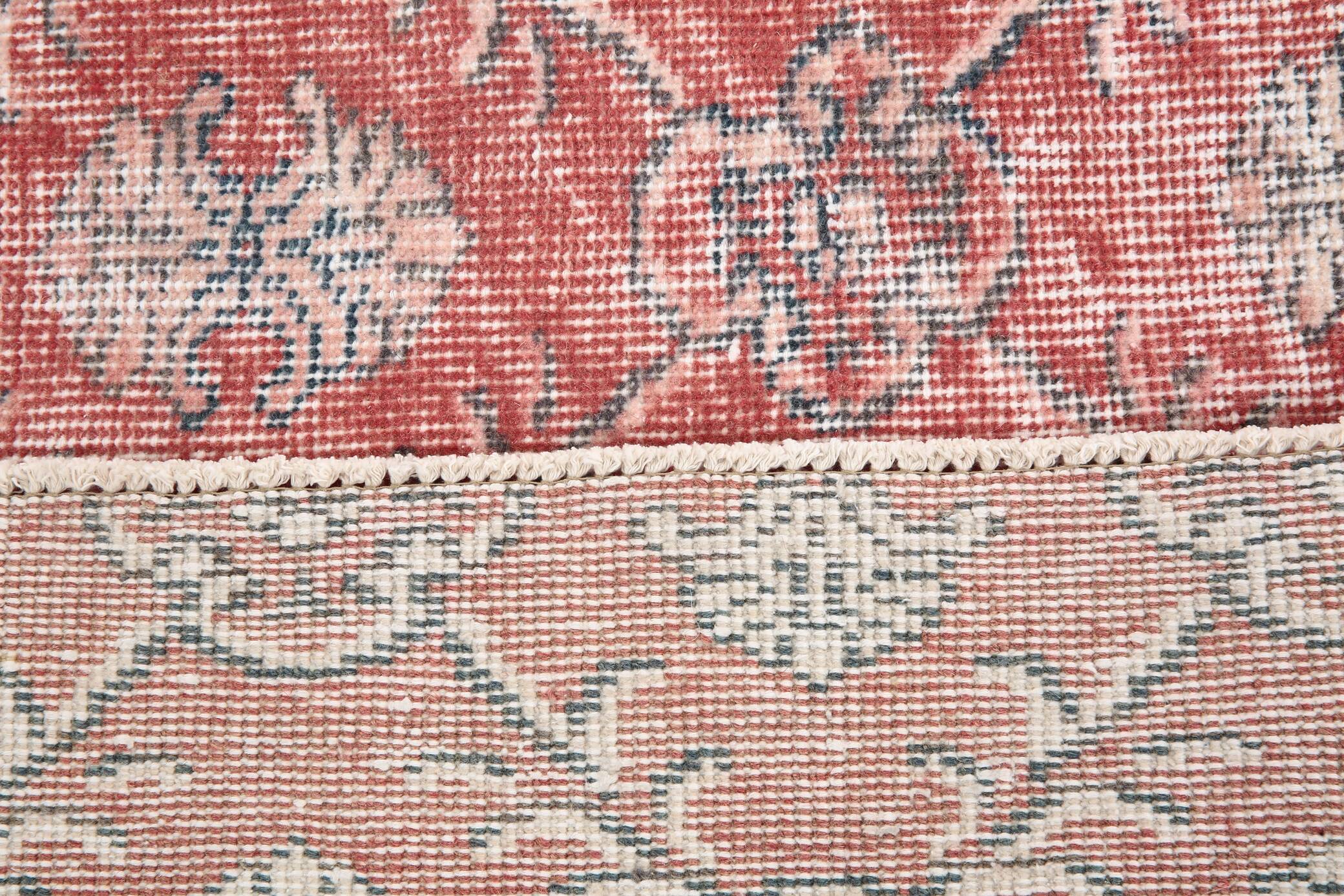 Pale red classic vintage rug, 215x335cm