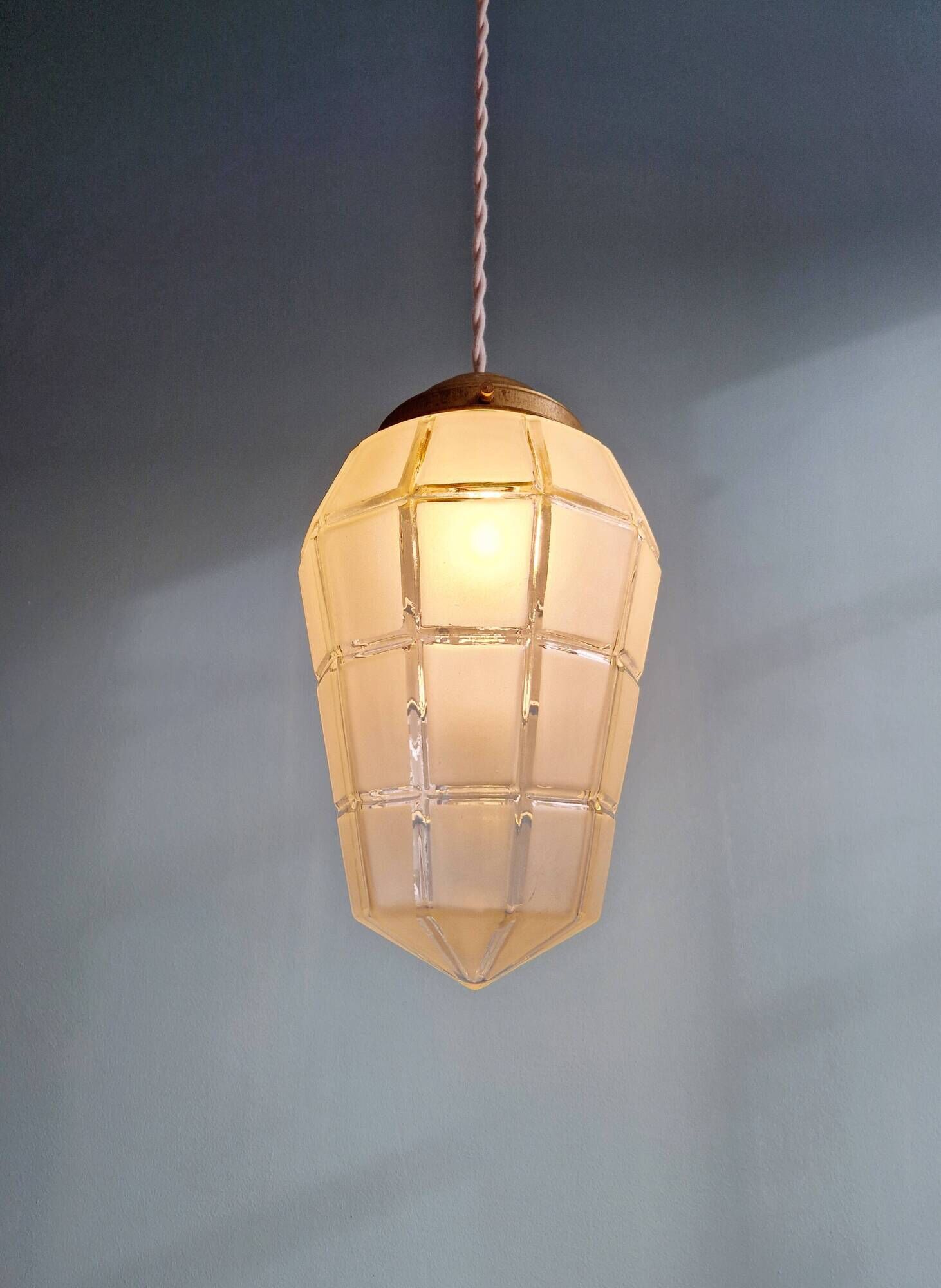 Art Deco pendant light in faceted satin glass, 1920s-30s