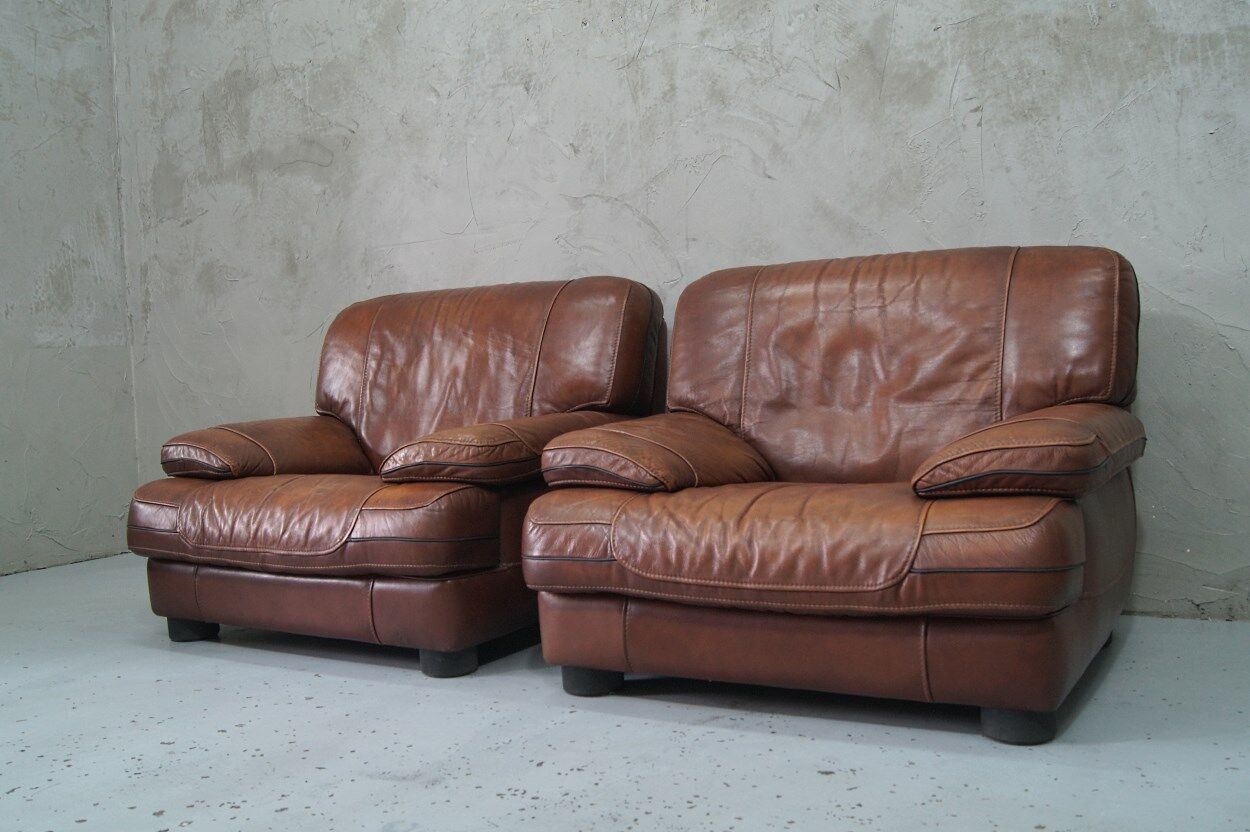 A pair of vintage Italian leather Lounge Chairs, 1970s