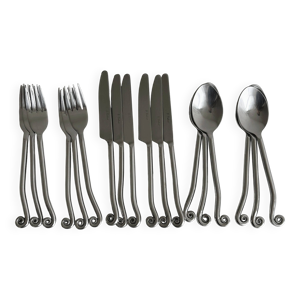 Service de 18 couverts