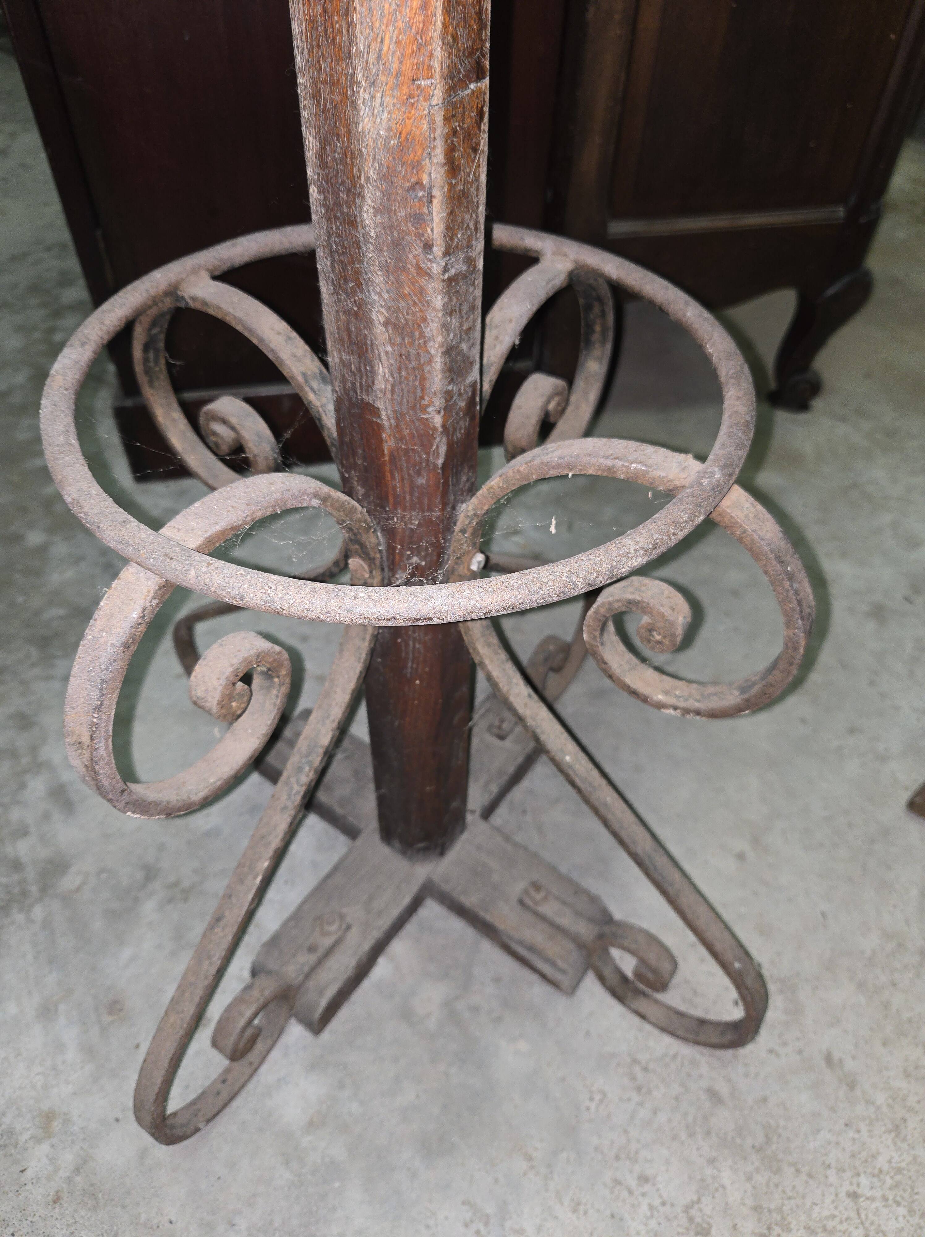 Tabouret d’atelier ancien bois et fer forgé – H 82 cm