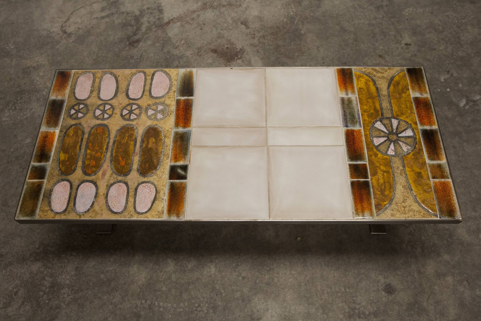 Ceramic coffee table and brushed steel Roche Bobois design Gregorieff 70s, 108x47cm