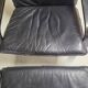 Fauteuil vintage IKEA années 1980 Cuir noir & ottoman