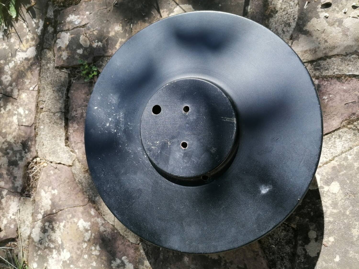 Metal wall light with glass globe